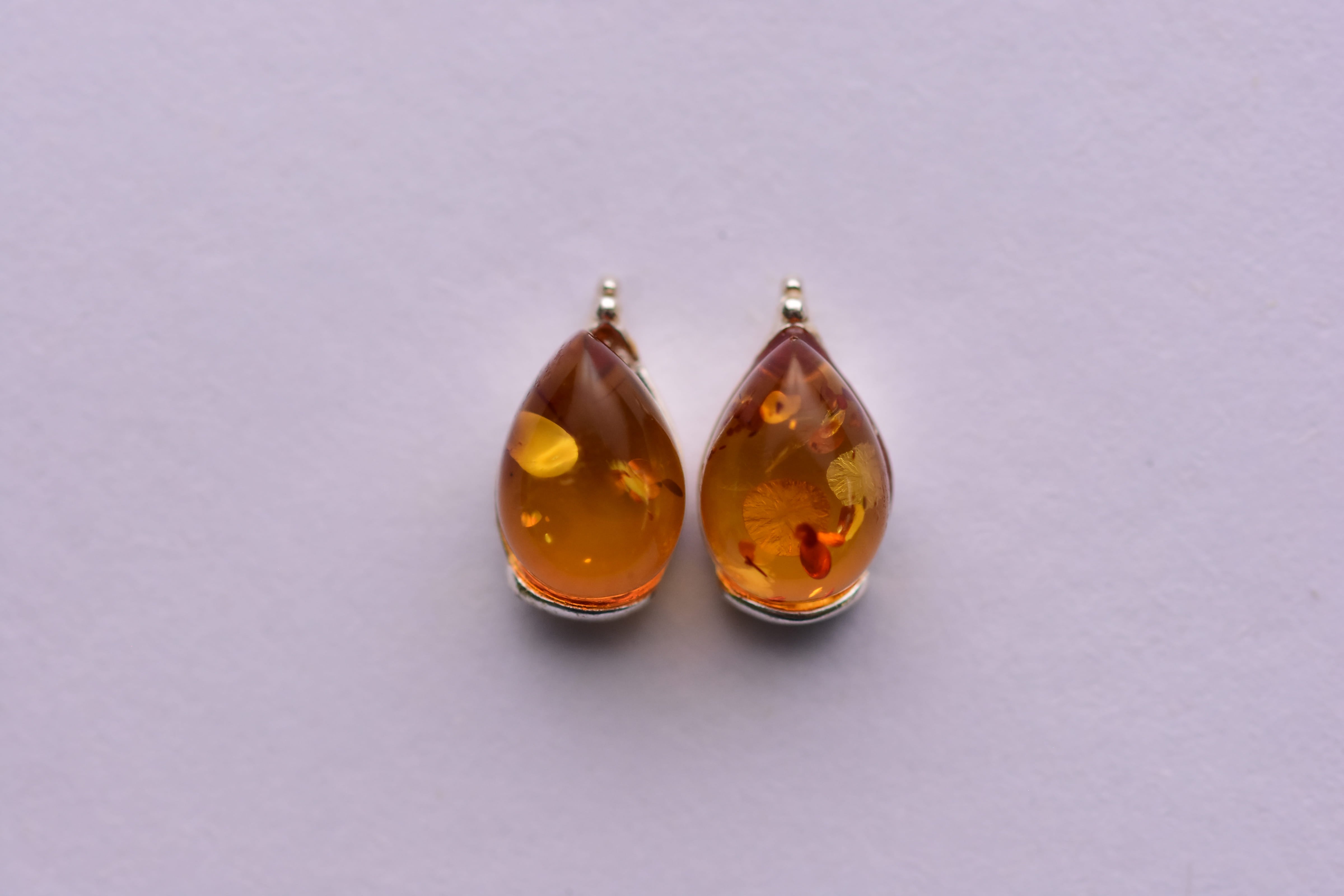 Lengyel borostyán fülbevaló ezüst foglalatban