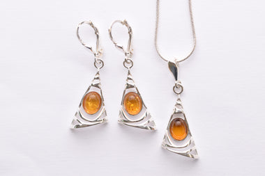 Lengyel borostyán ékszer szett ezüst foglalatban