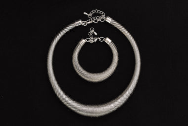 Dekoratív modern ékszer szett