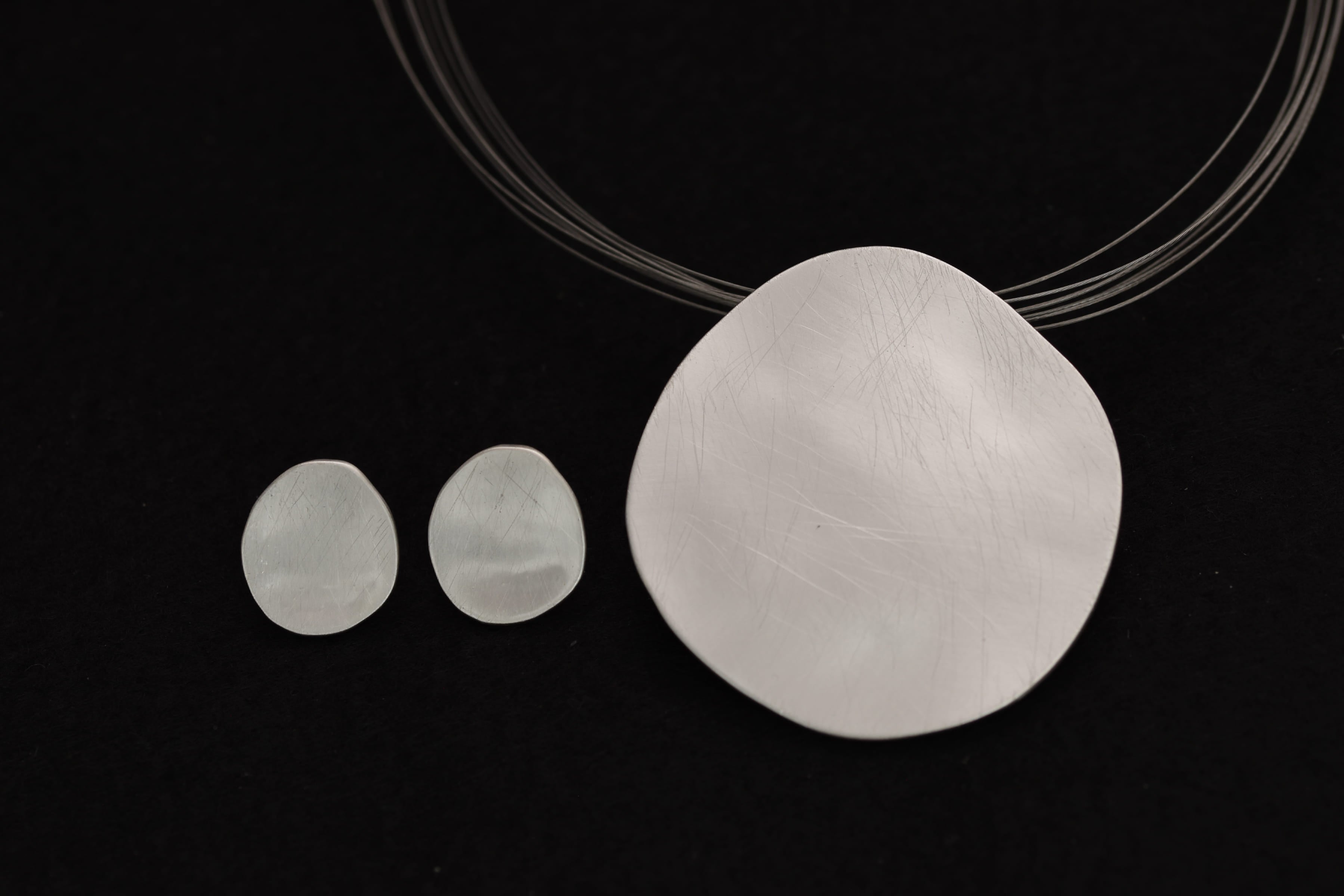 Dekoratív modern ékszer szett