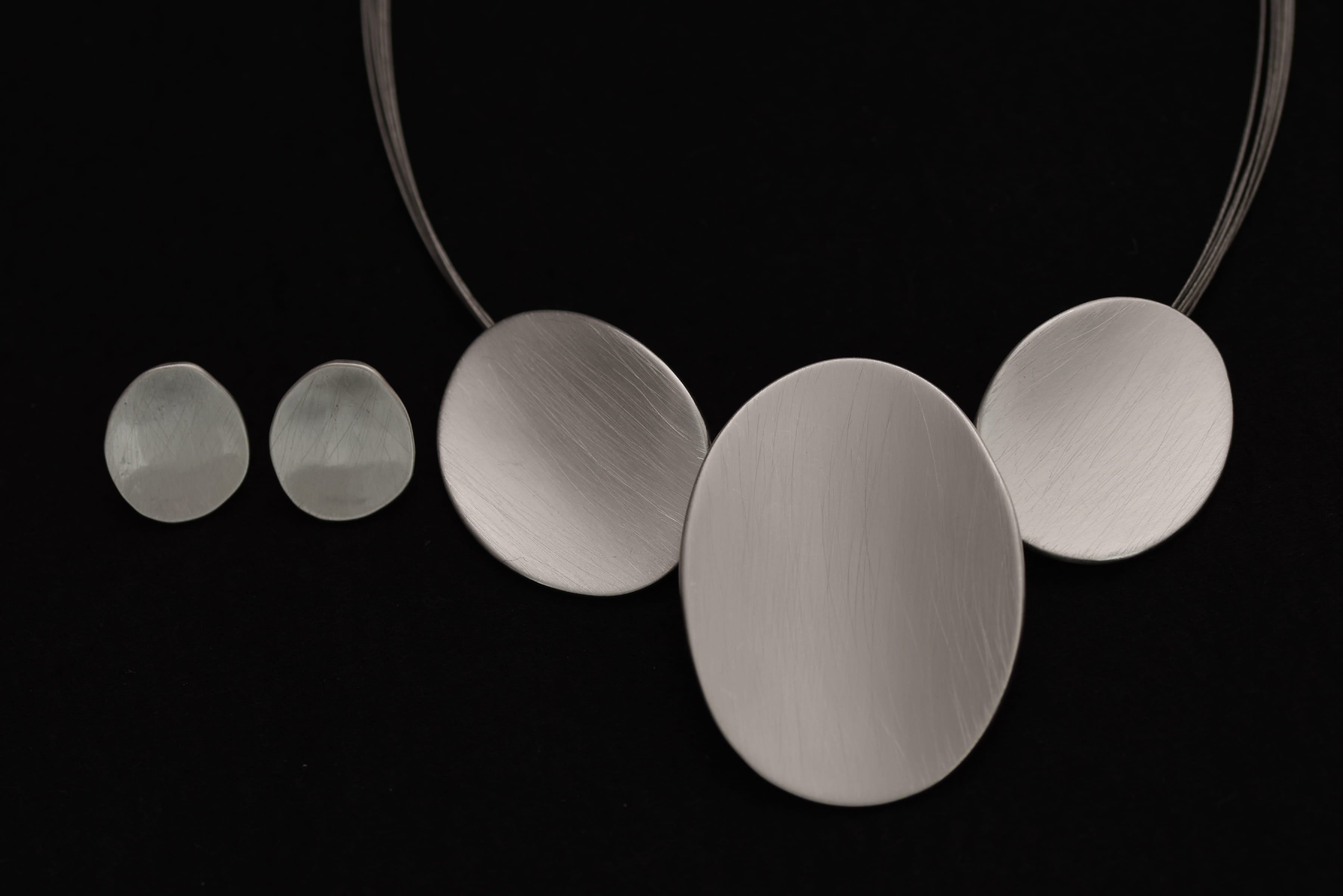 Dekoratív modern ékszer szett