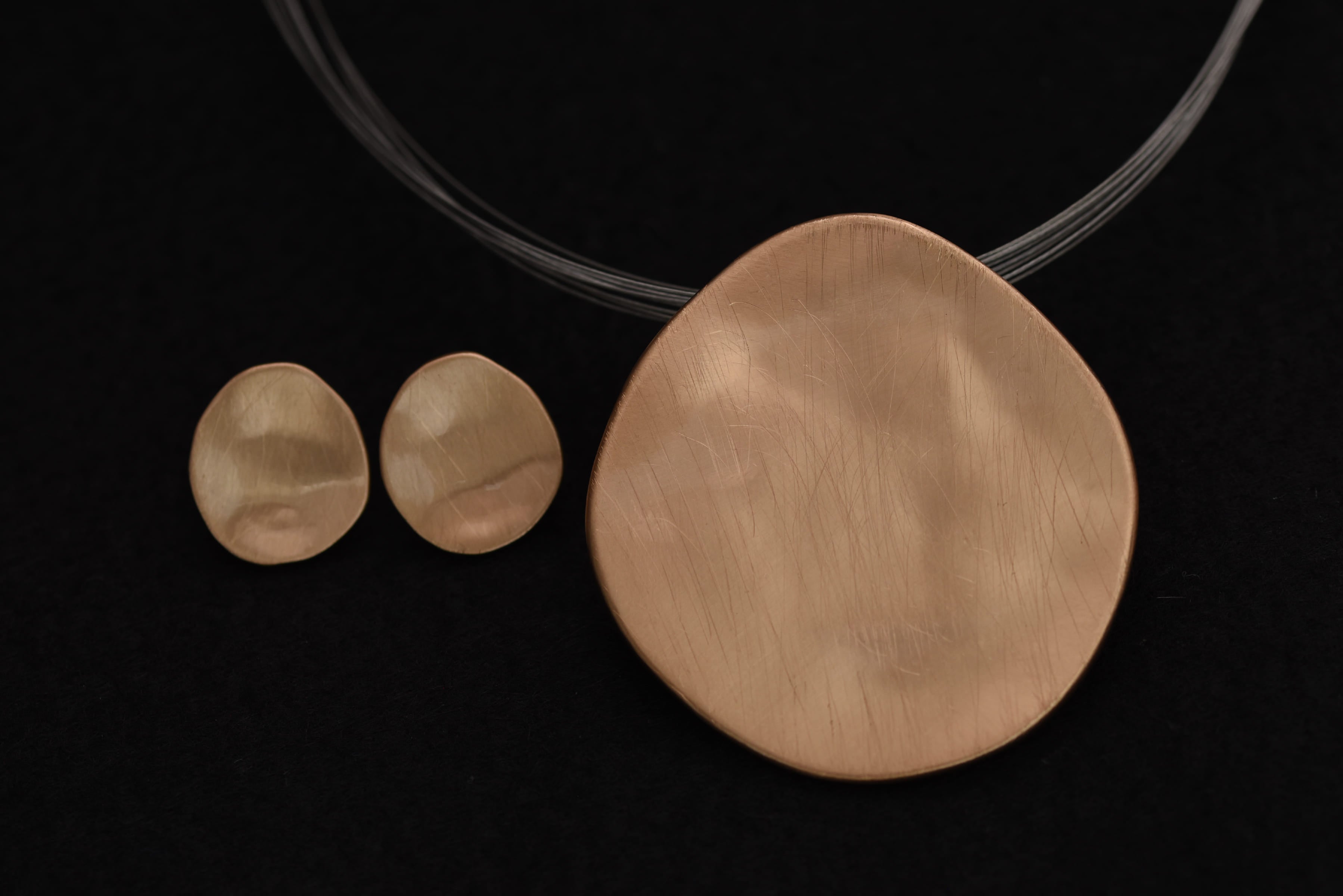 Dekoratív modern ékszer szett