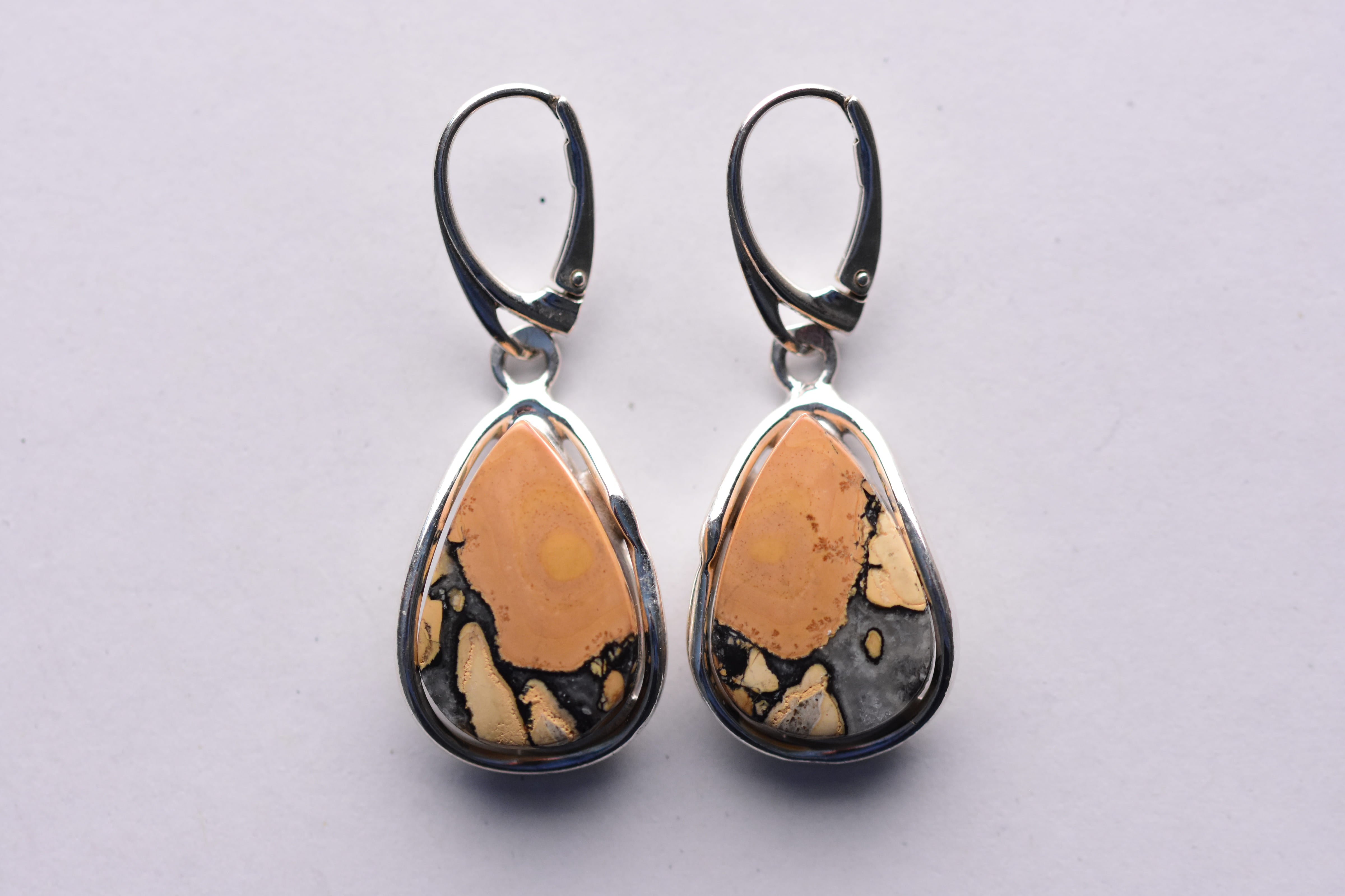 Picasso jáspis fülbevaló ezüst foglalatban