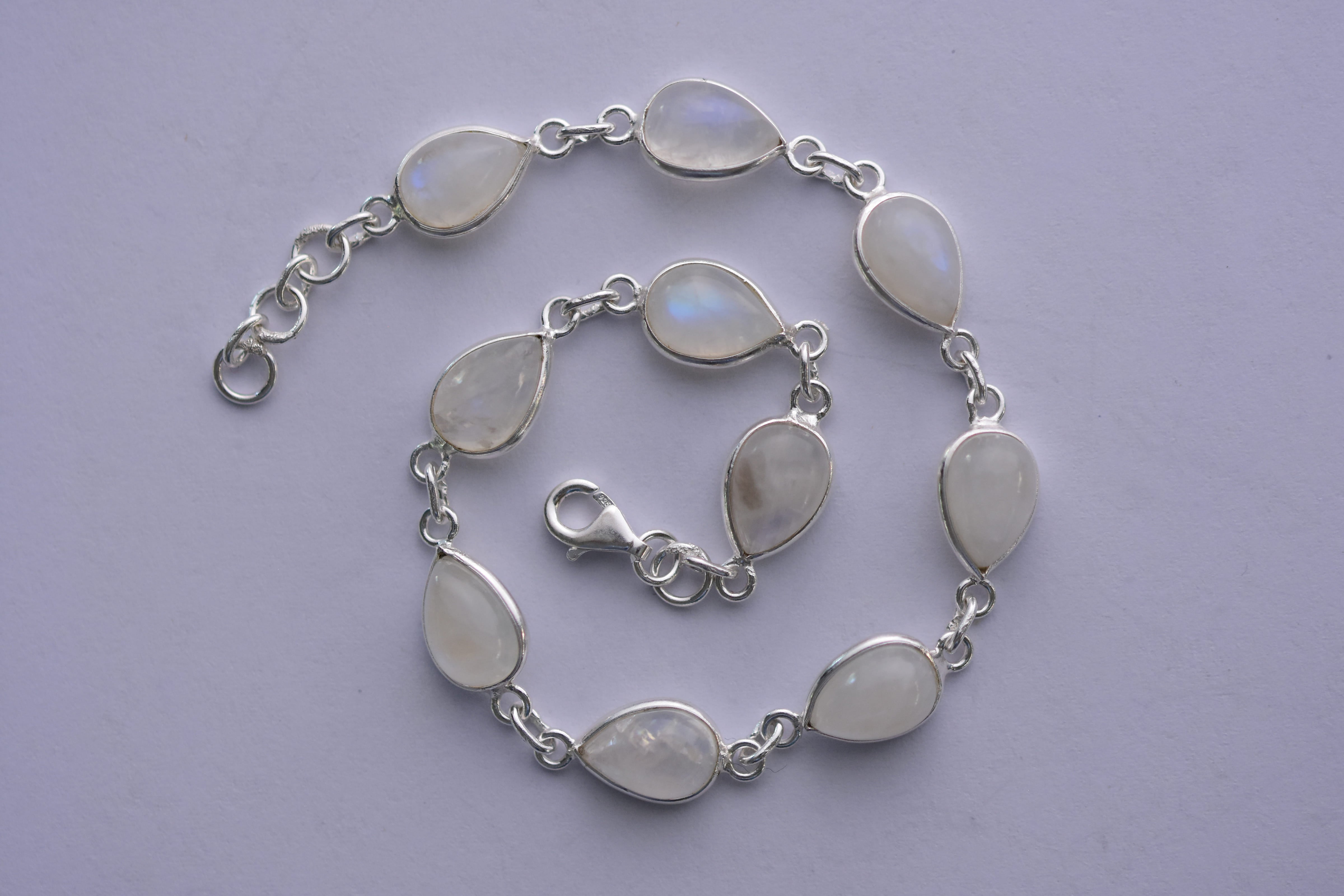 Holdkő köves karkötő ezüst foglalatban