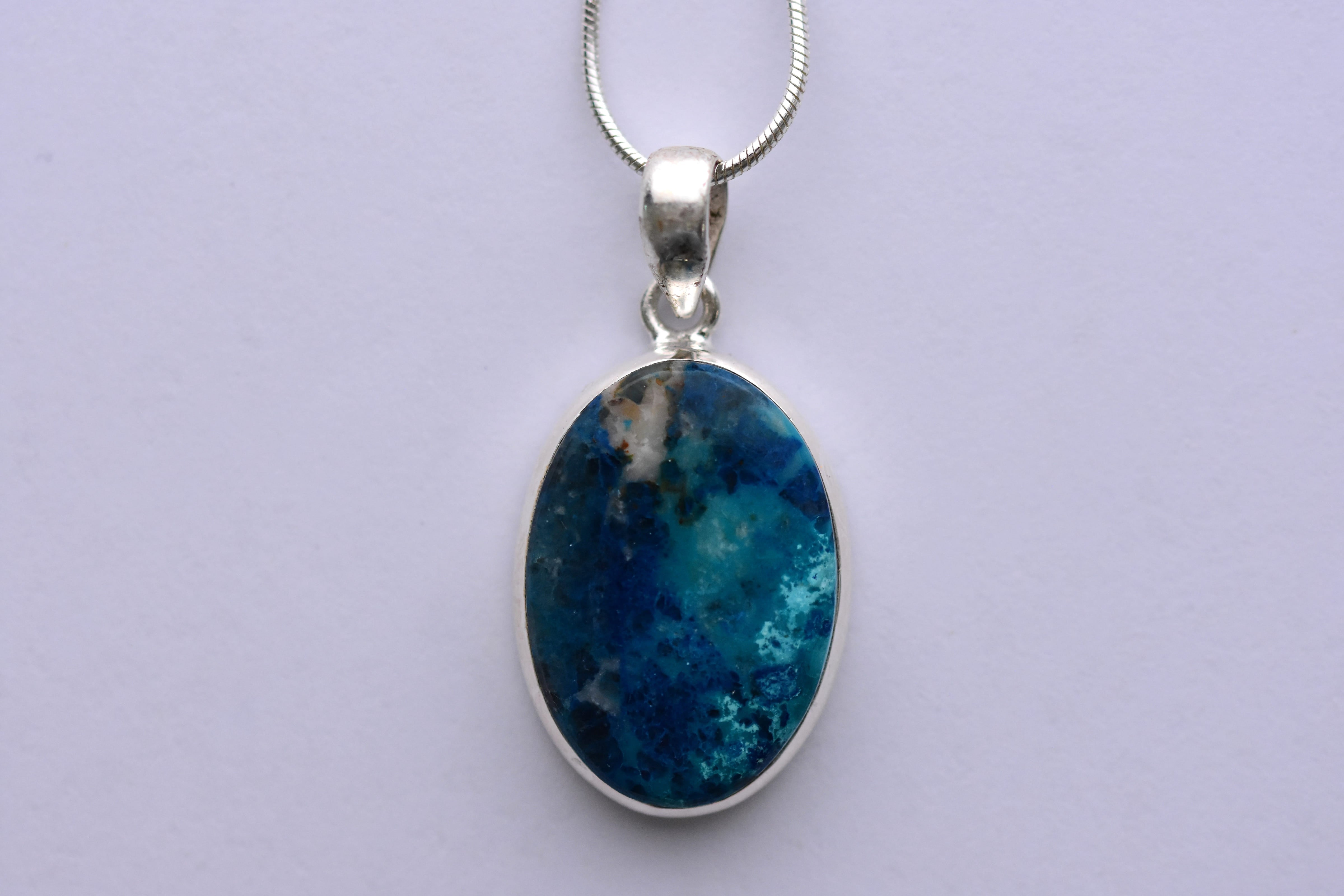 Sattukit köves medál ezüst foglalatban