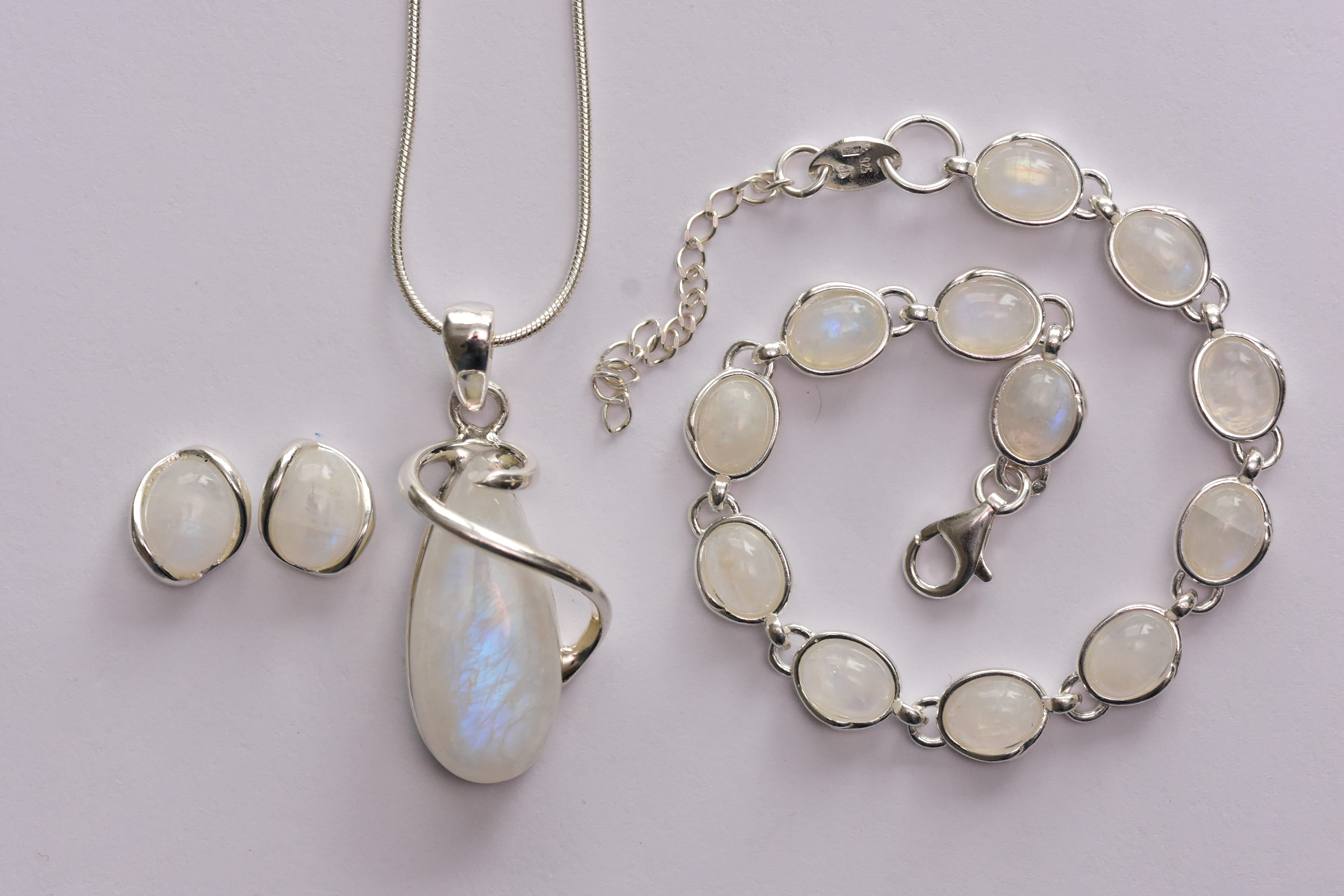 Holdkő ékszer szett ezüst foglalatban