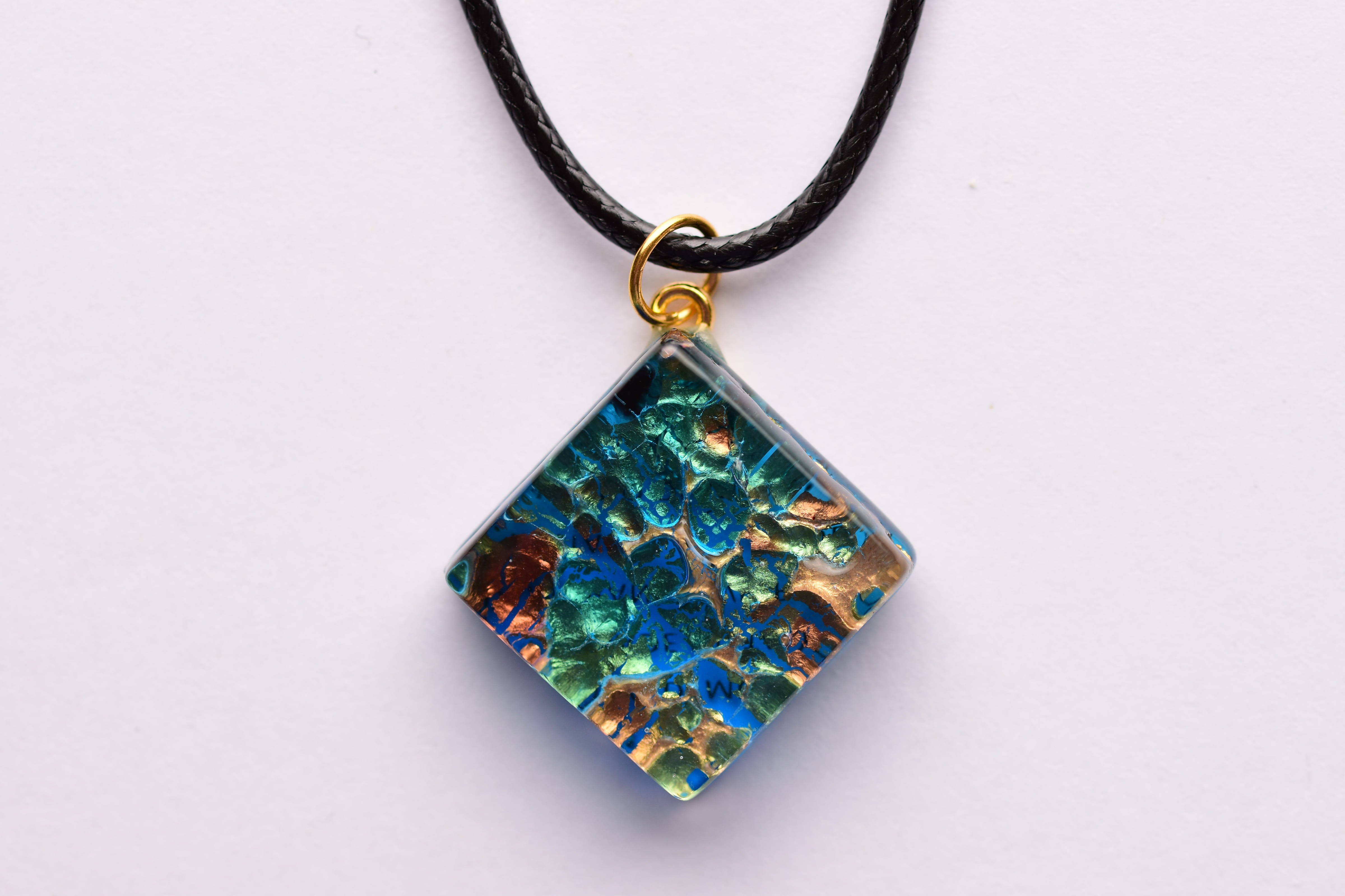 Kézzel készült muranoi üveg medál