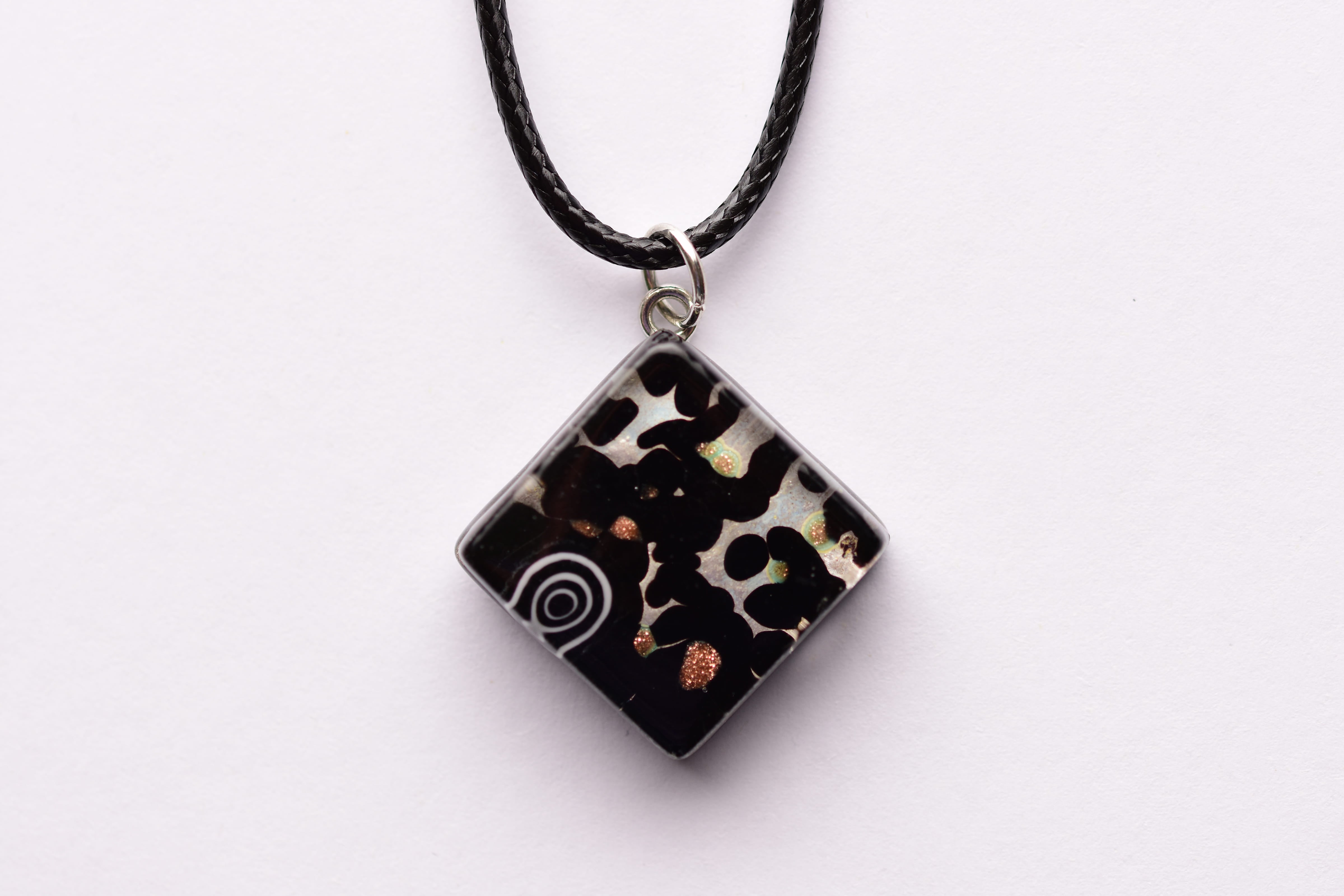 Kézzel készült muranoi üveg medál