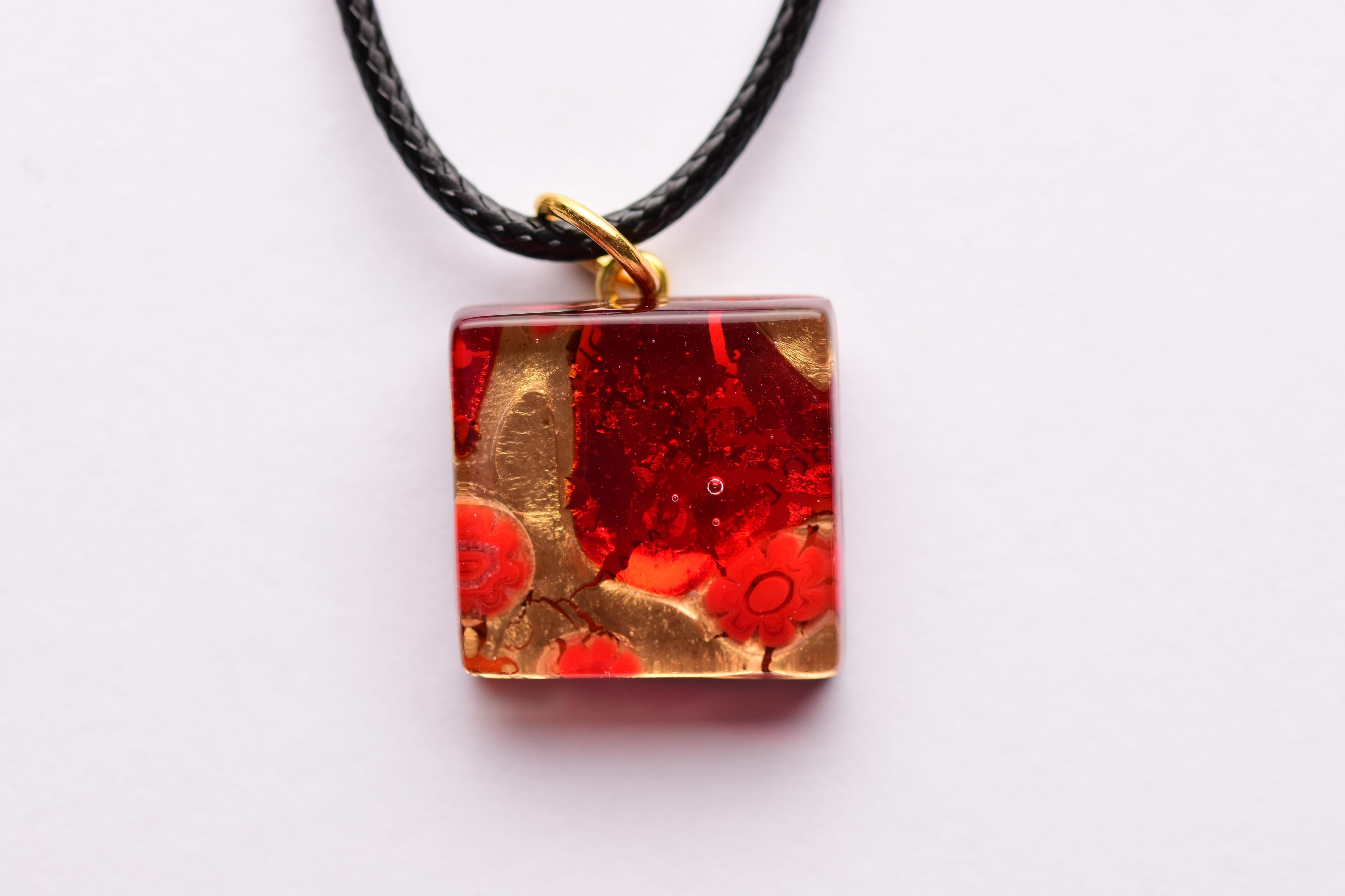 Kézzel készült muranoi üveg medál