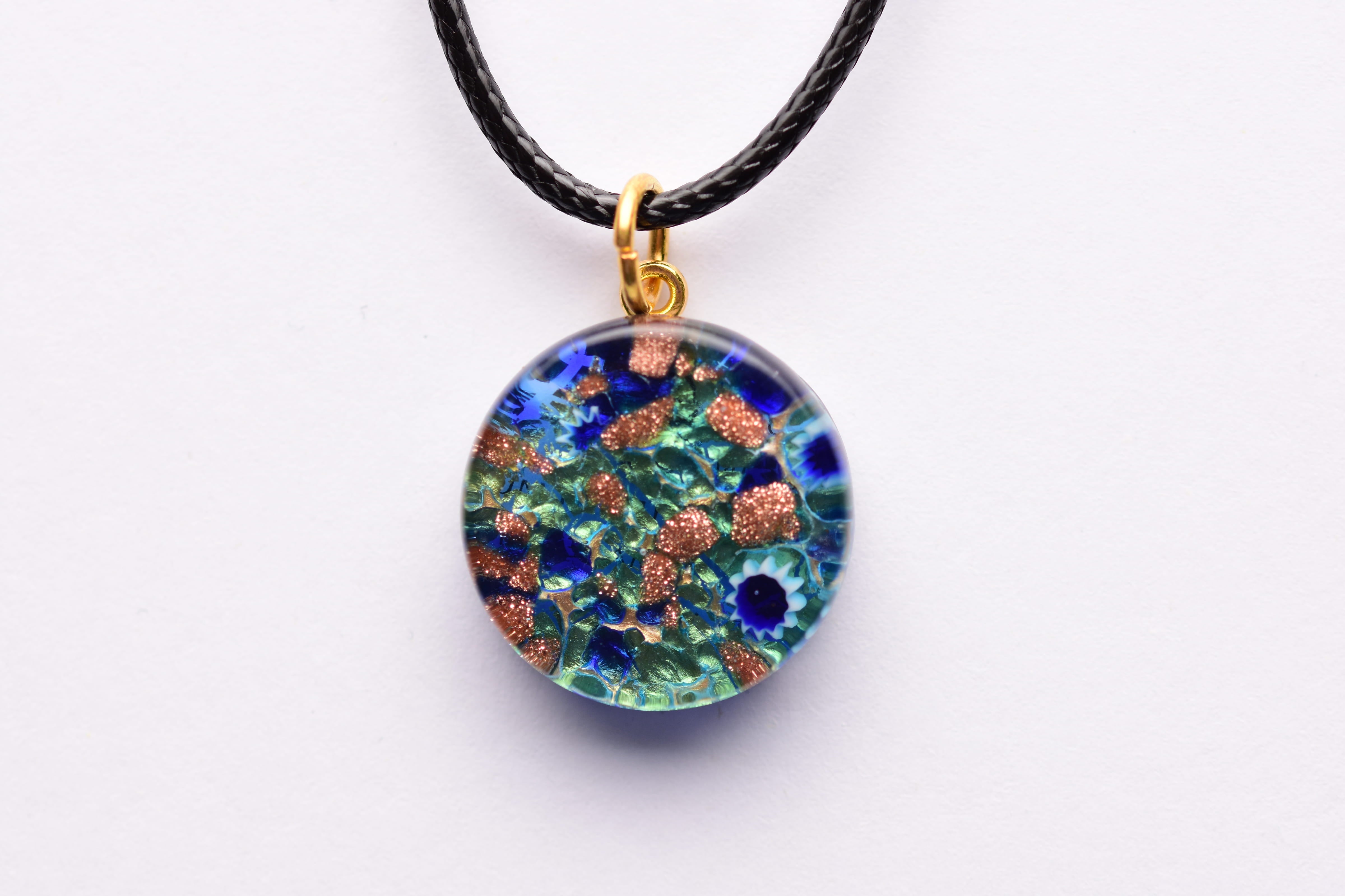 Kézzel készült muranoi üveg medál