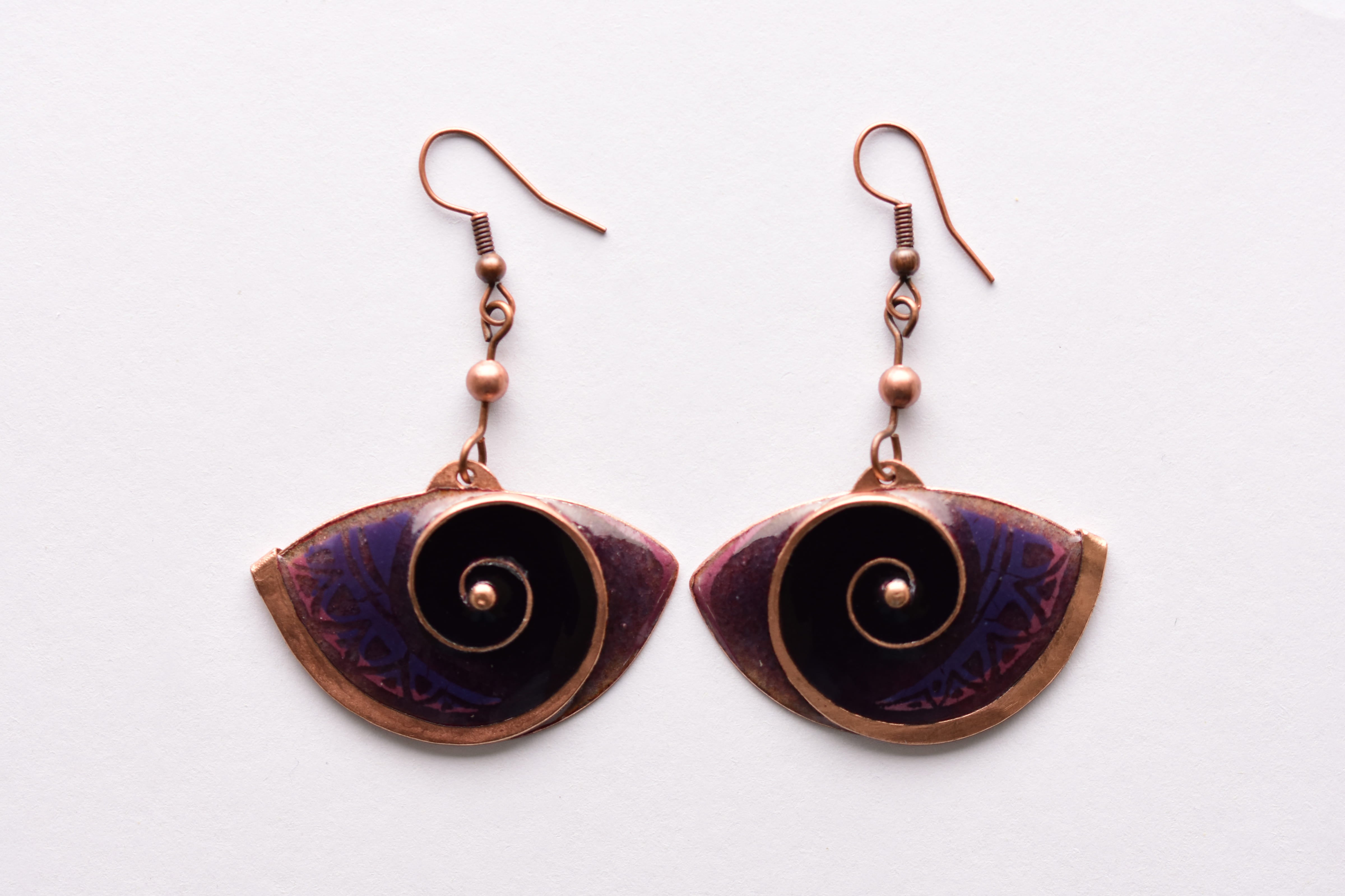 Kézzel készült tűzzománc fülbevaló