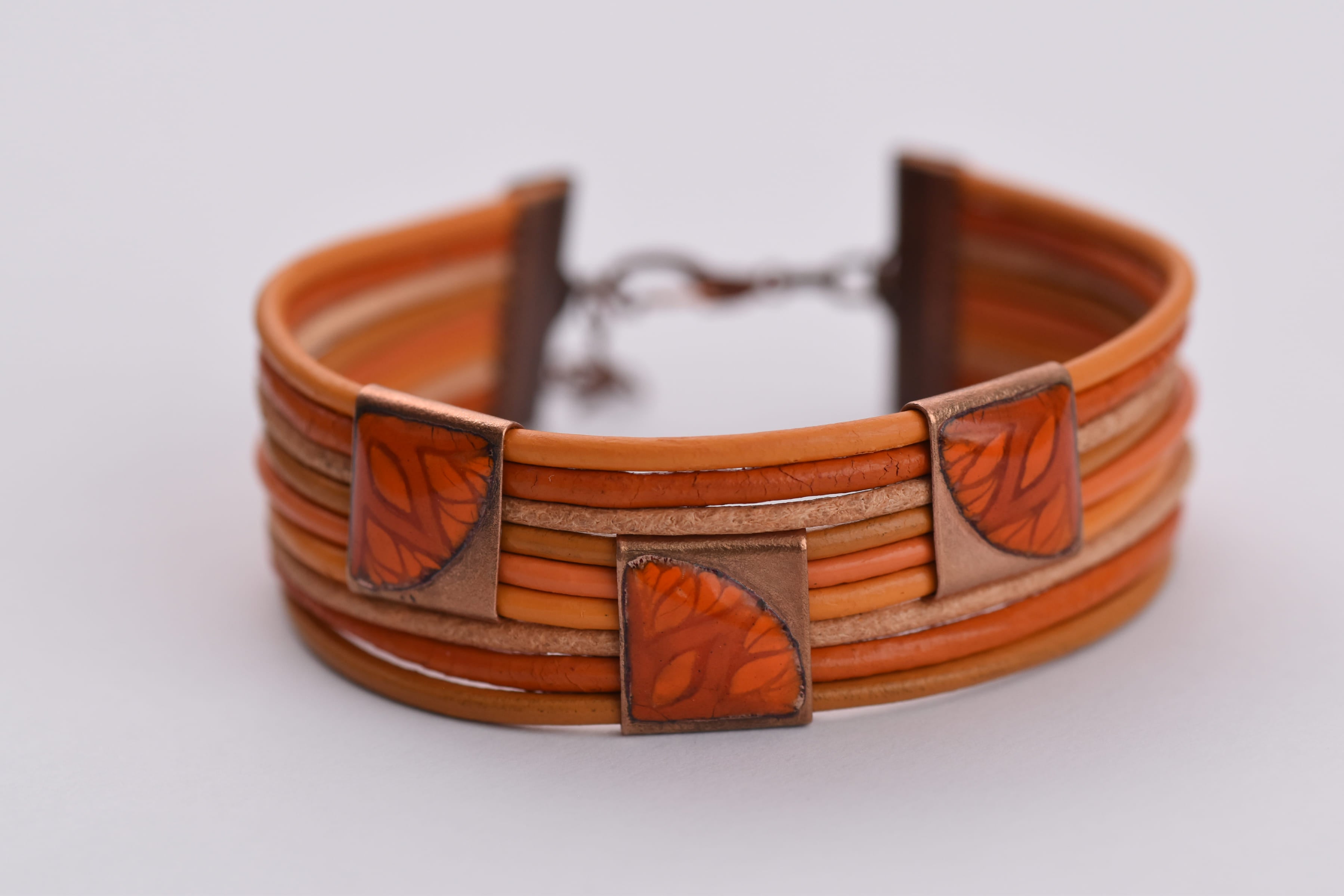 Kézműves tűzzománc karkötő