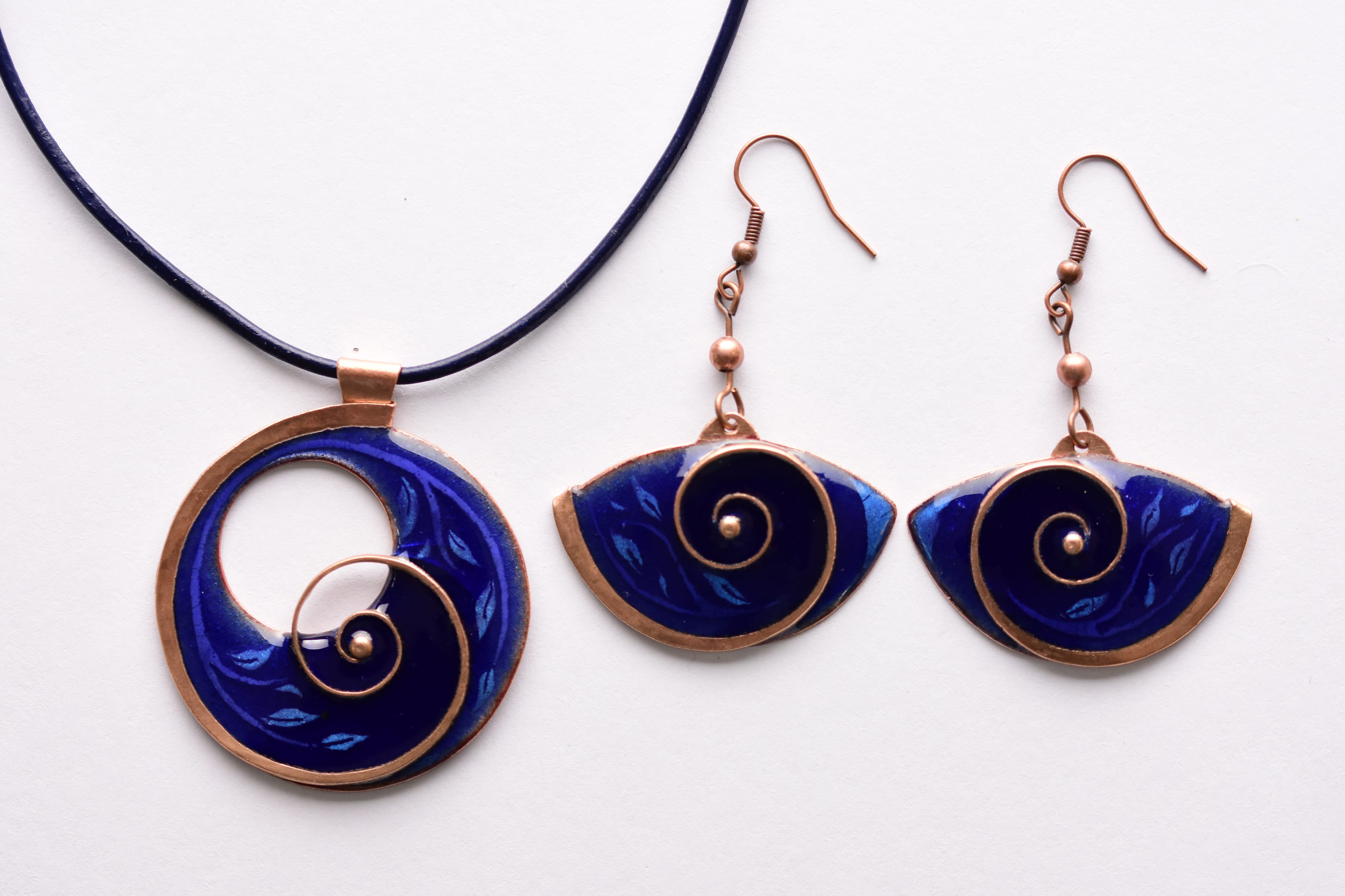 Kézzel készült tűzzománc ékszer szett