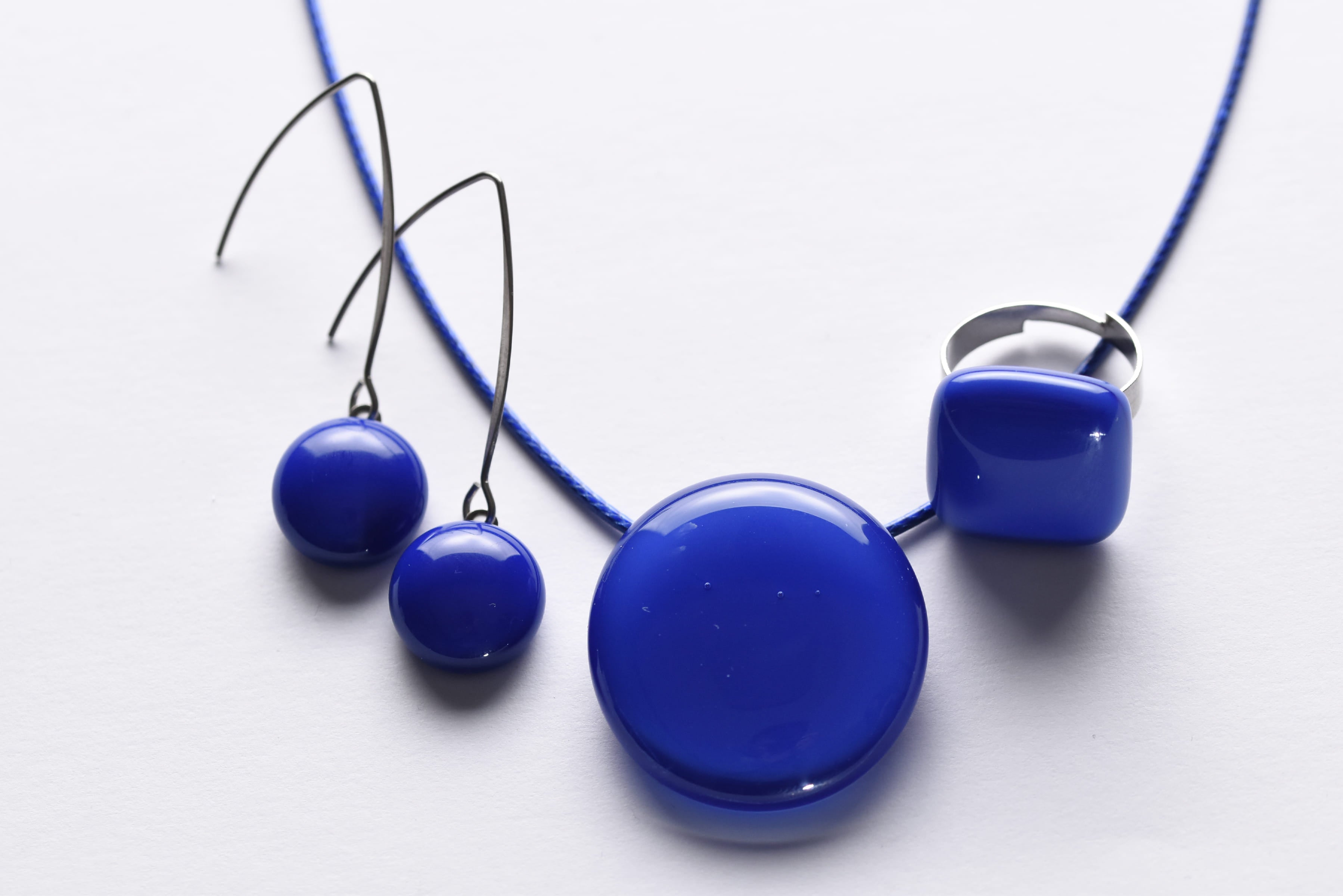 Kézzel készült üvegékszer szett