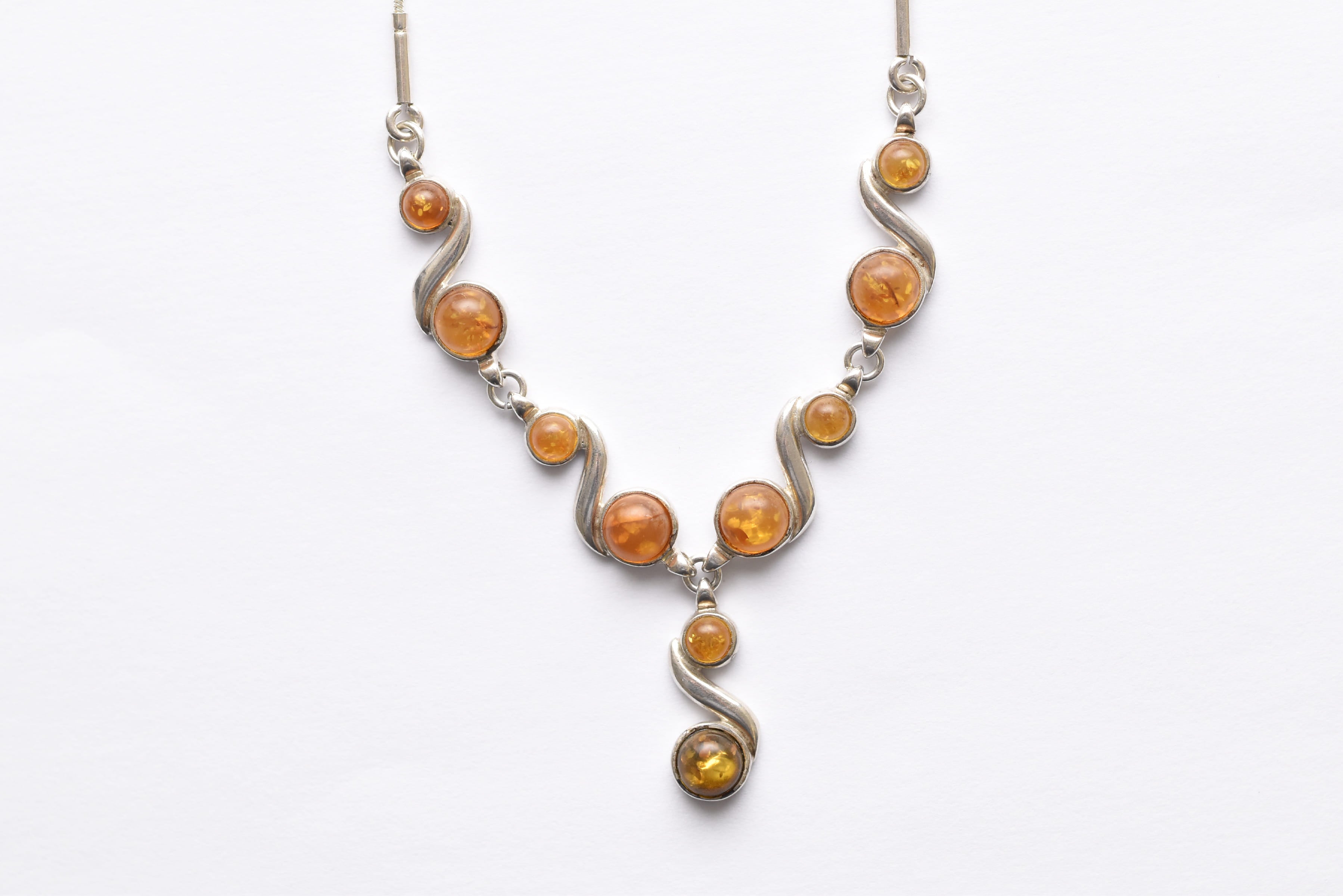 Lengyel borostyán - ezüst nyakék