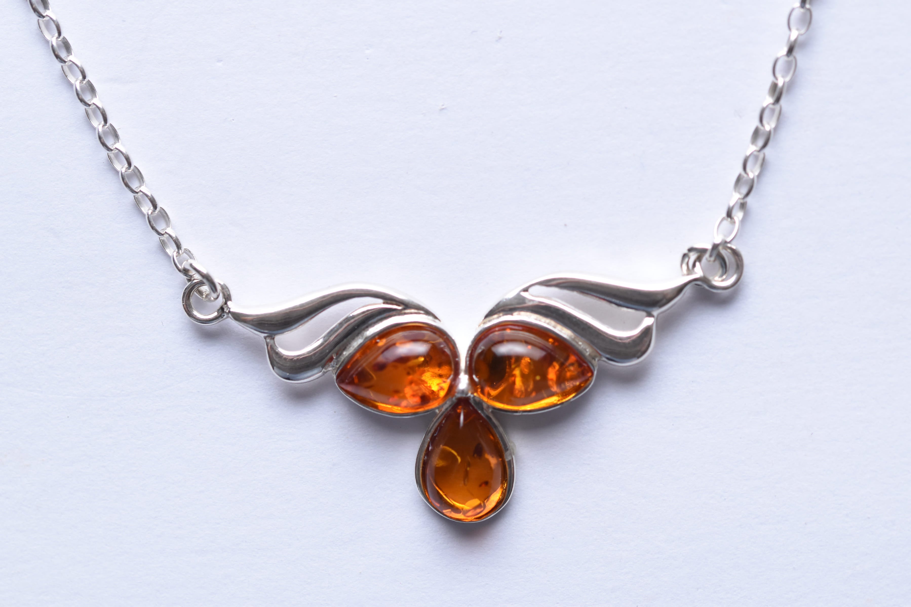 Lengyel borostyán collié ezüst foglalatban