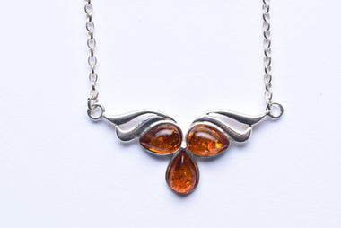 Lengyel borostyán nyakék ezüst foglalatban