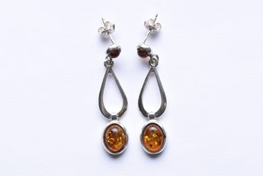 Lengyel borostyán fülbevaló ezüst foglalatban
