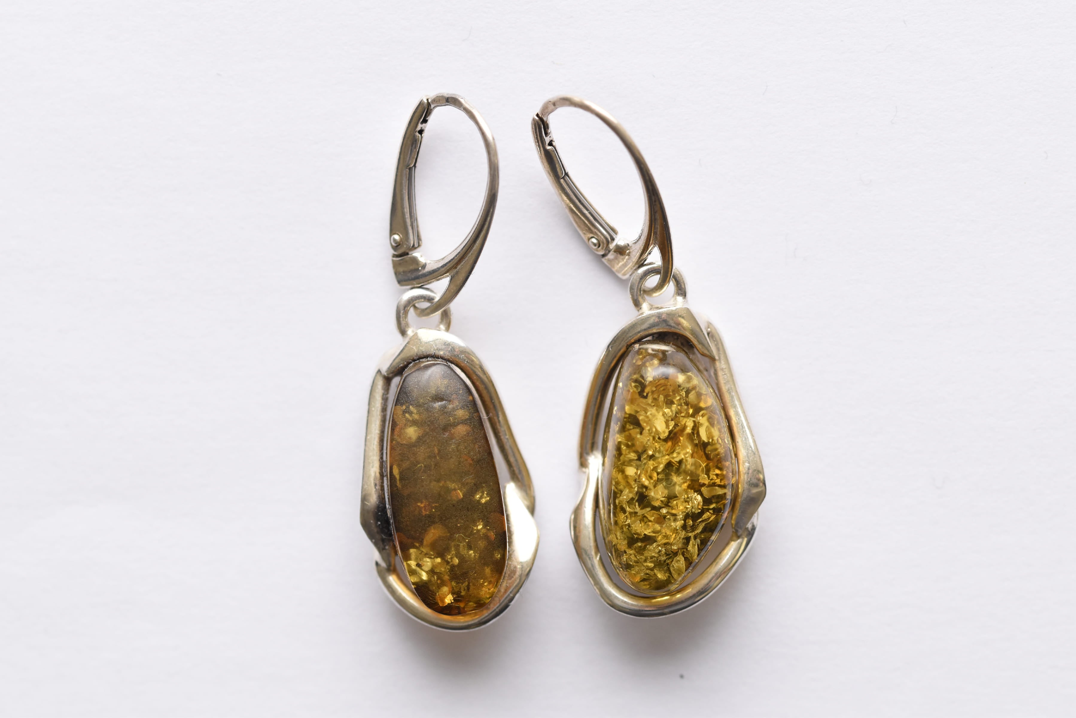 Lengyel borostyán fülbevaló ezüst foglalatban
