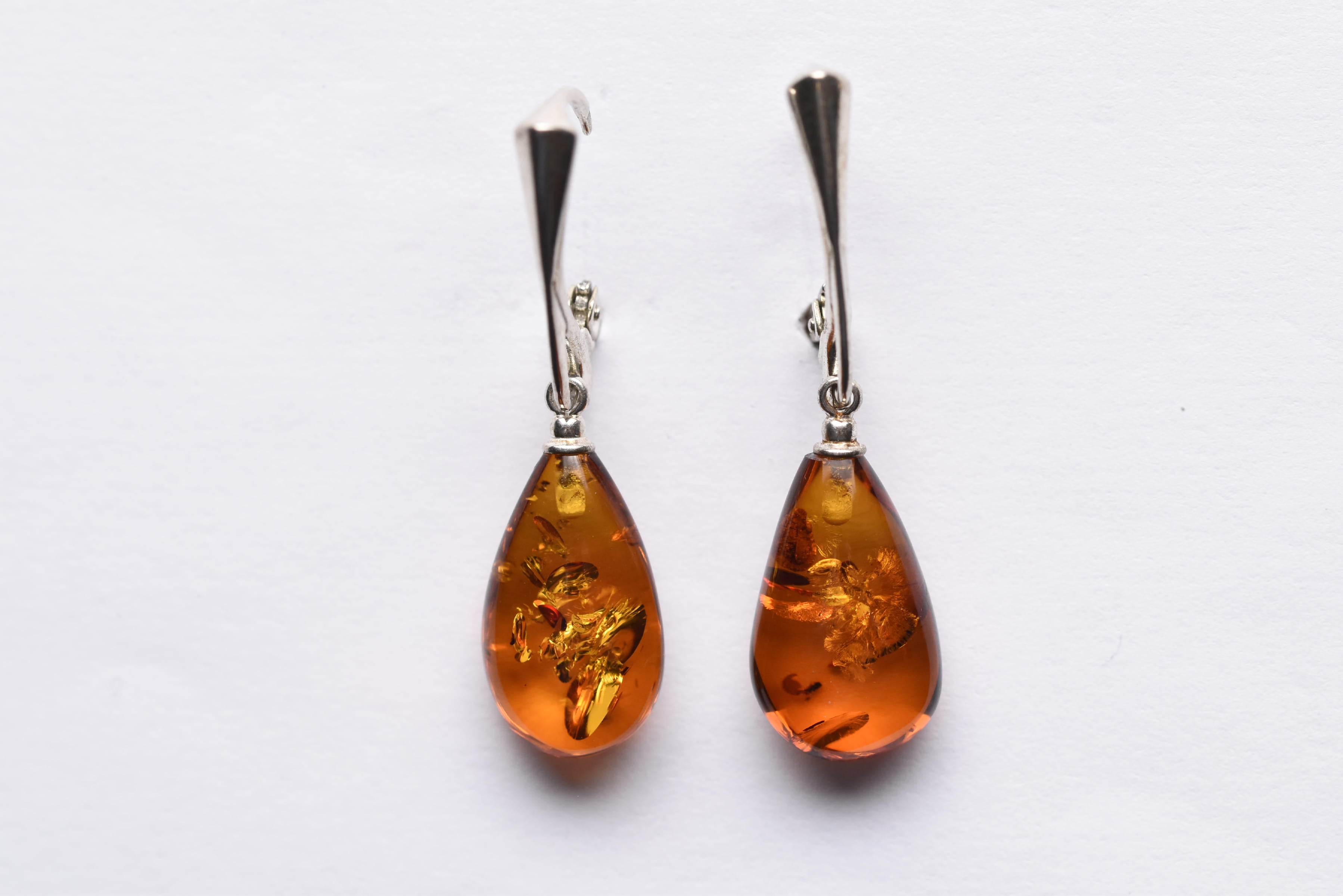 Lengyel borostyán fülbevaló ezüst foglalatban