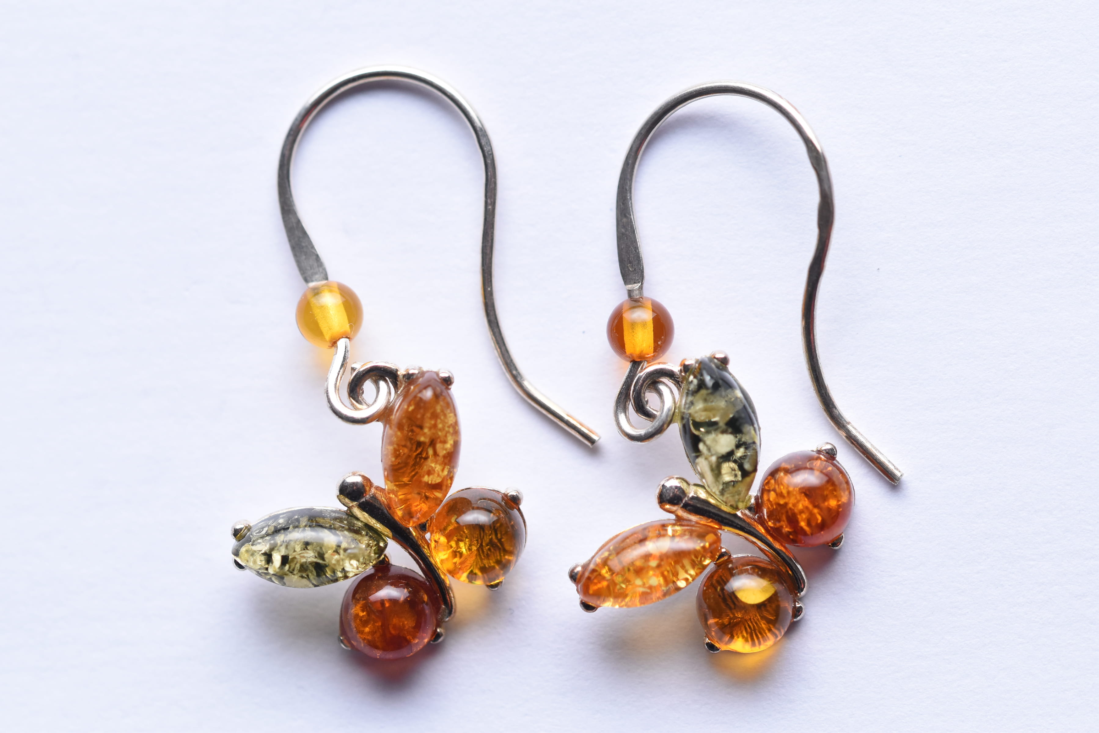 Lengyel borostyán fülbevaló ezüst foglalatban