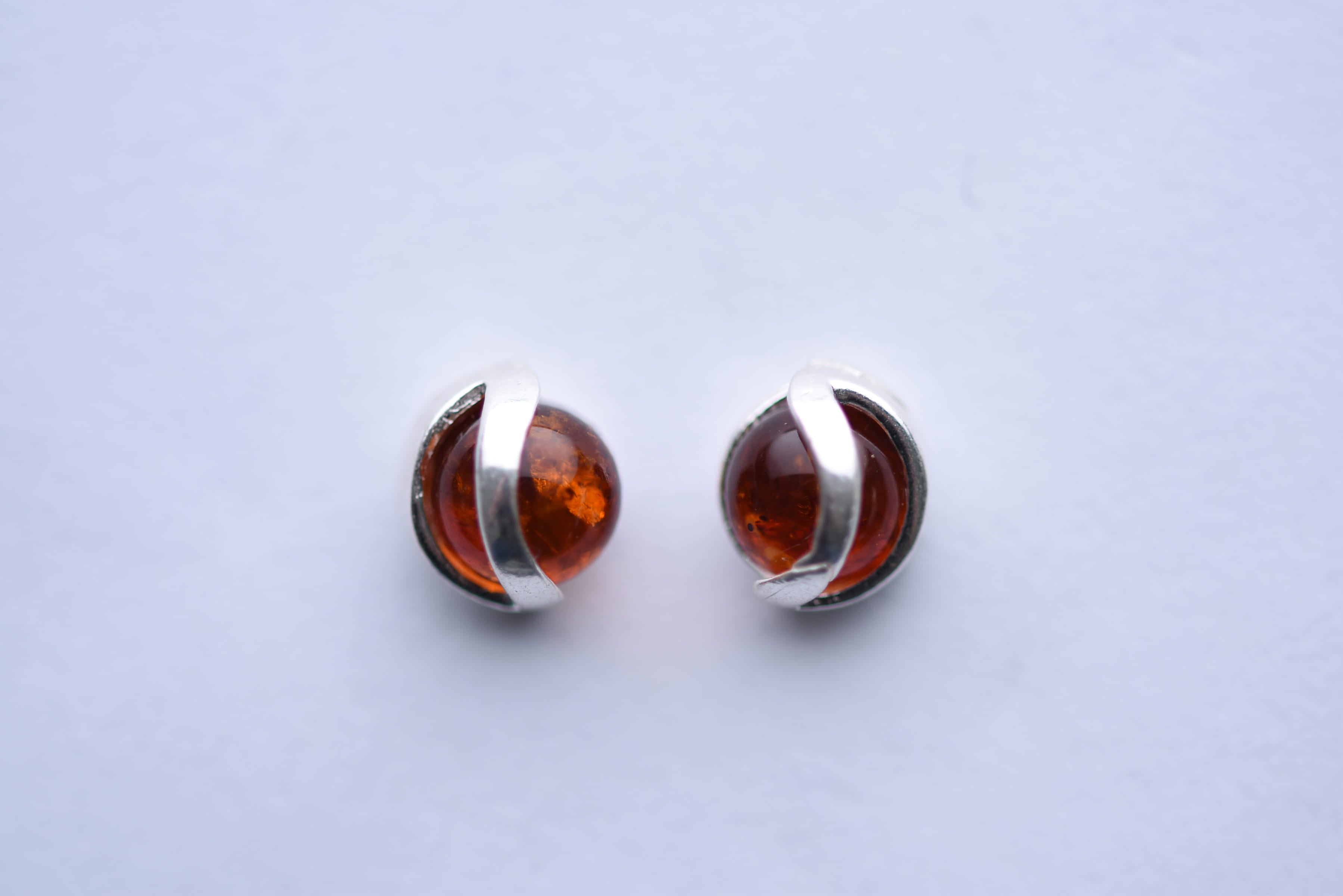 Lengyel borostyán fülbevaló ezüst foglalatban