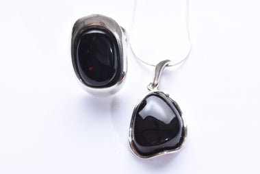 Lengyel borostyán ékszer szett ezüst foglalatban