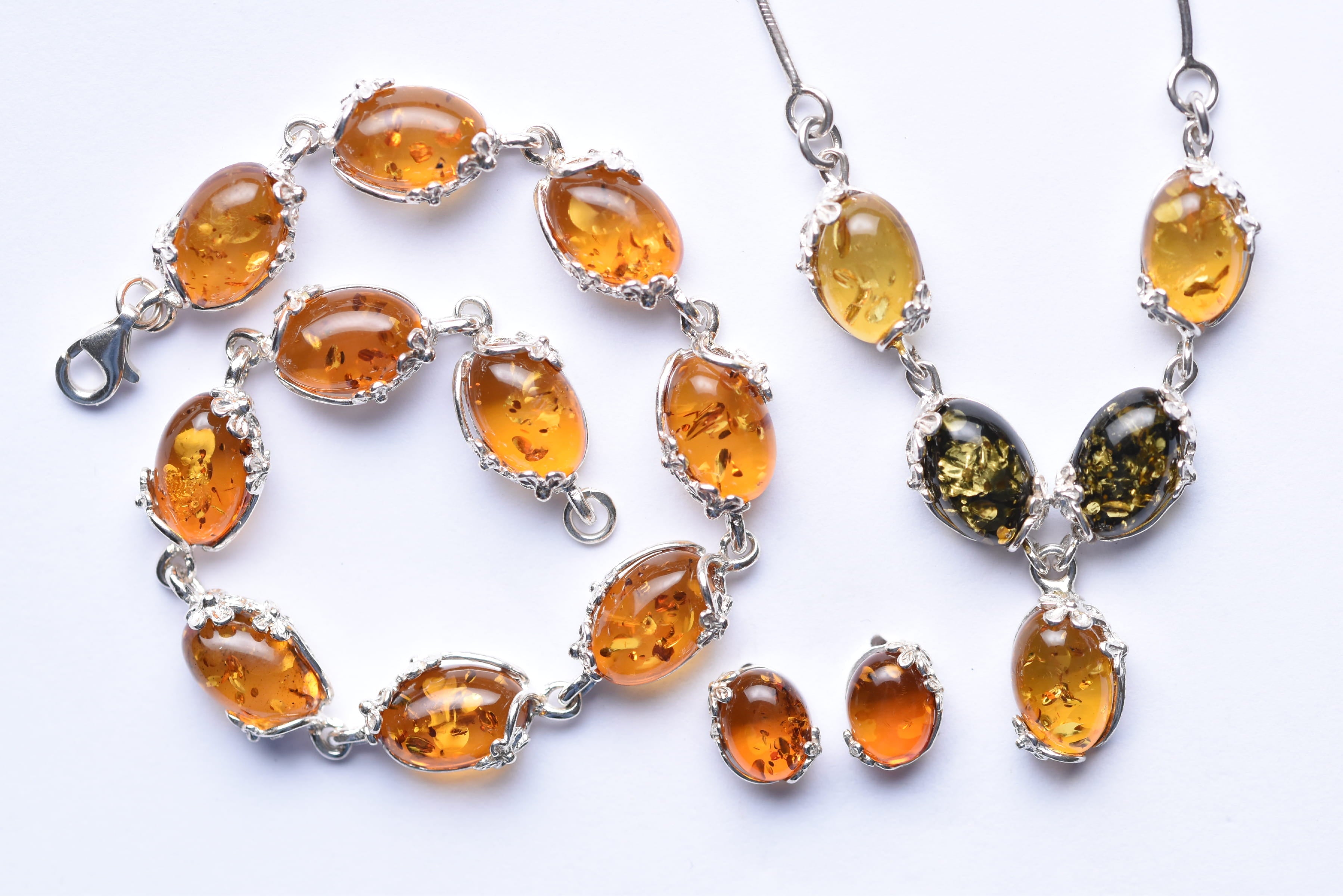 Lengyel borostyán ékszer szett ezüst foglalatban