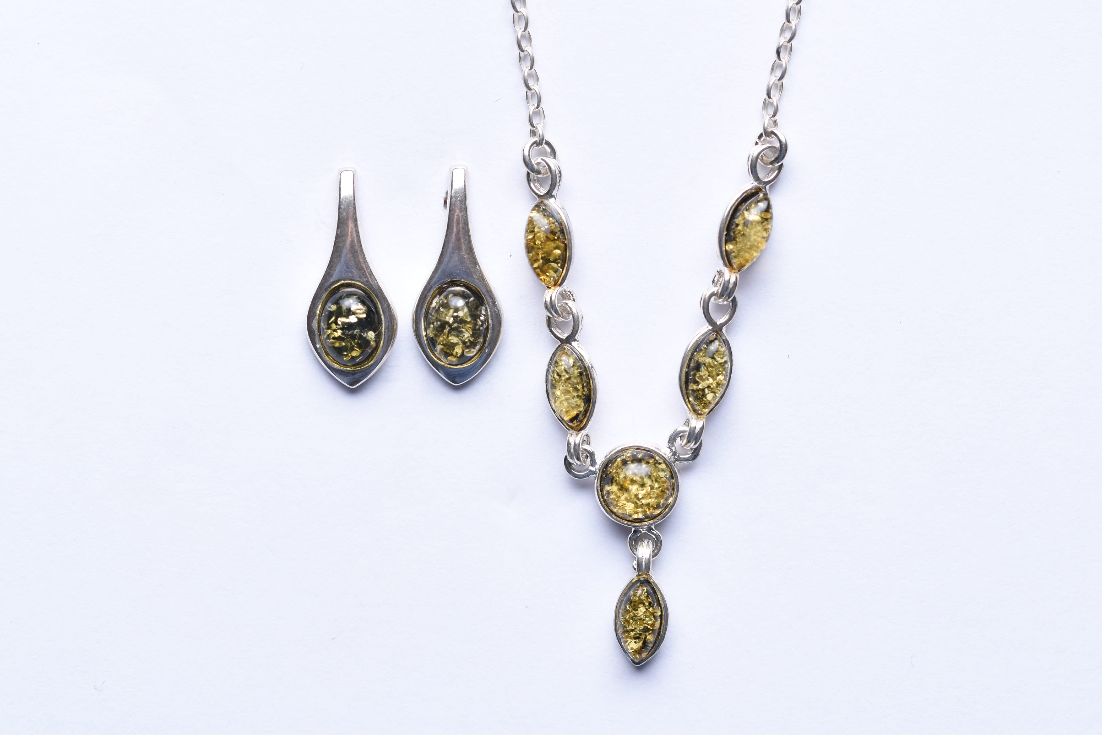 Lengyel borostyán ékszer szett ezüst foglalatban