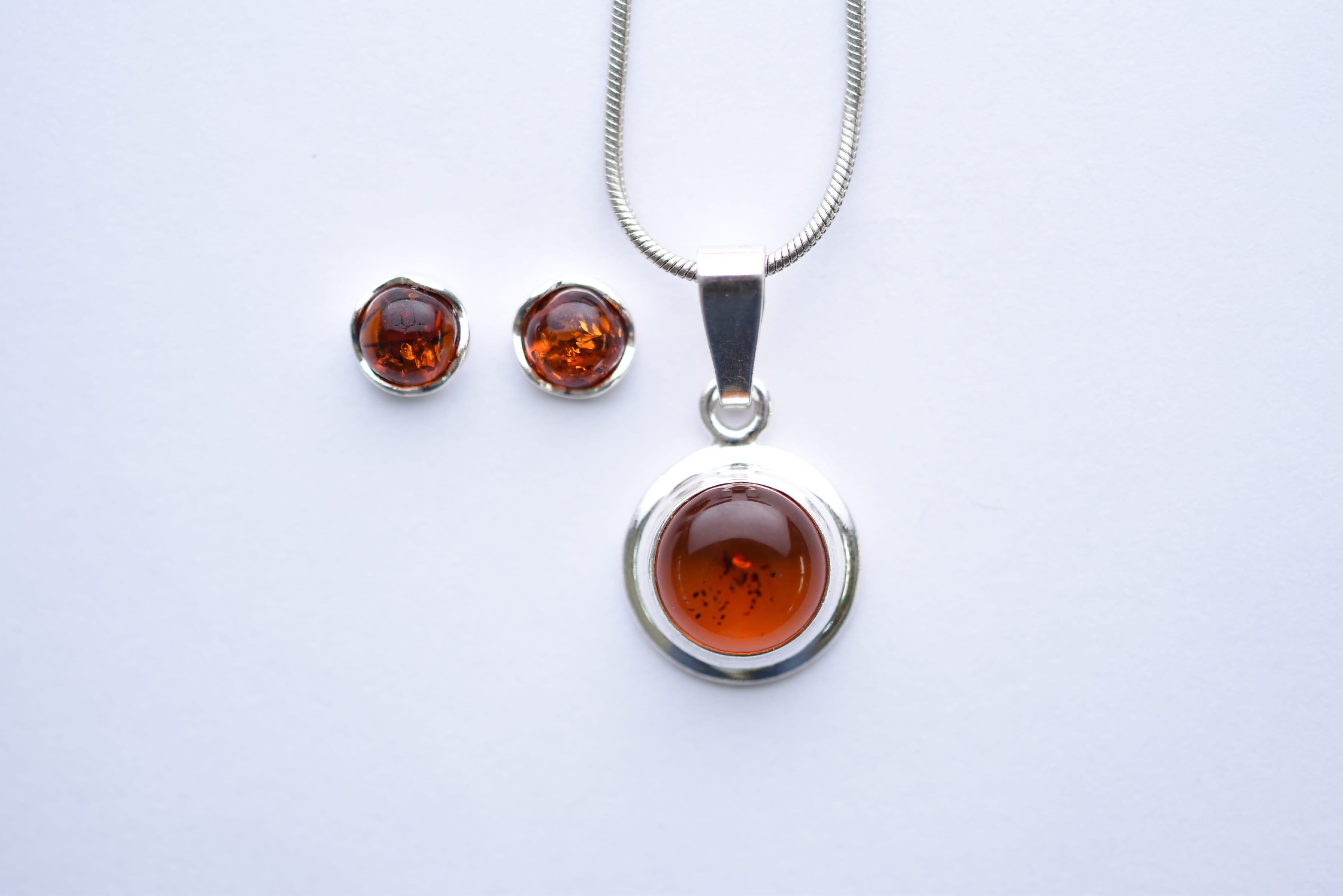 Lengyel borostyán ékszer szett ezüst foglalatban