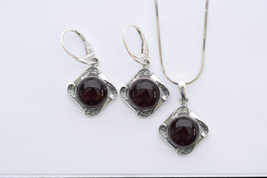 Lengyel borostyán ékszer szett ezüst foglalatban