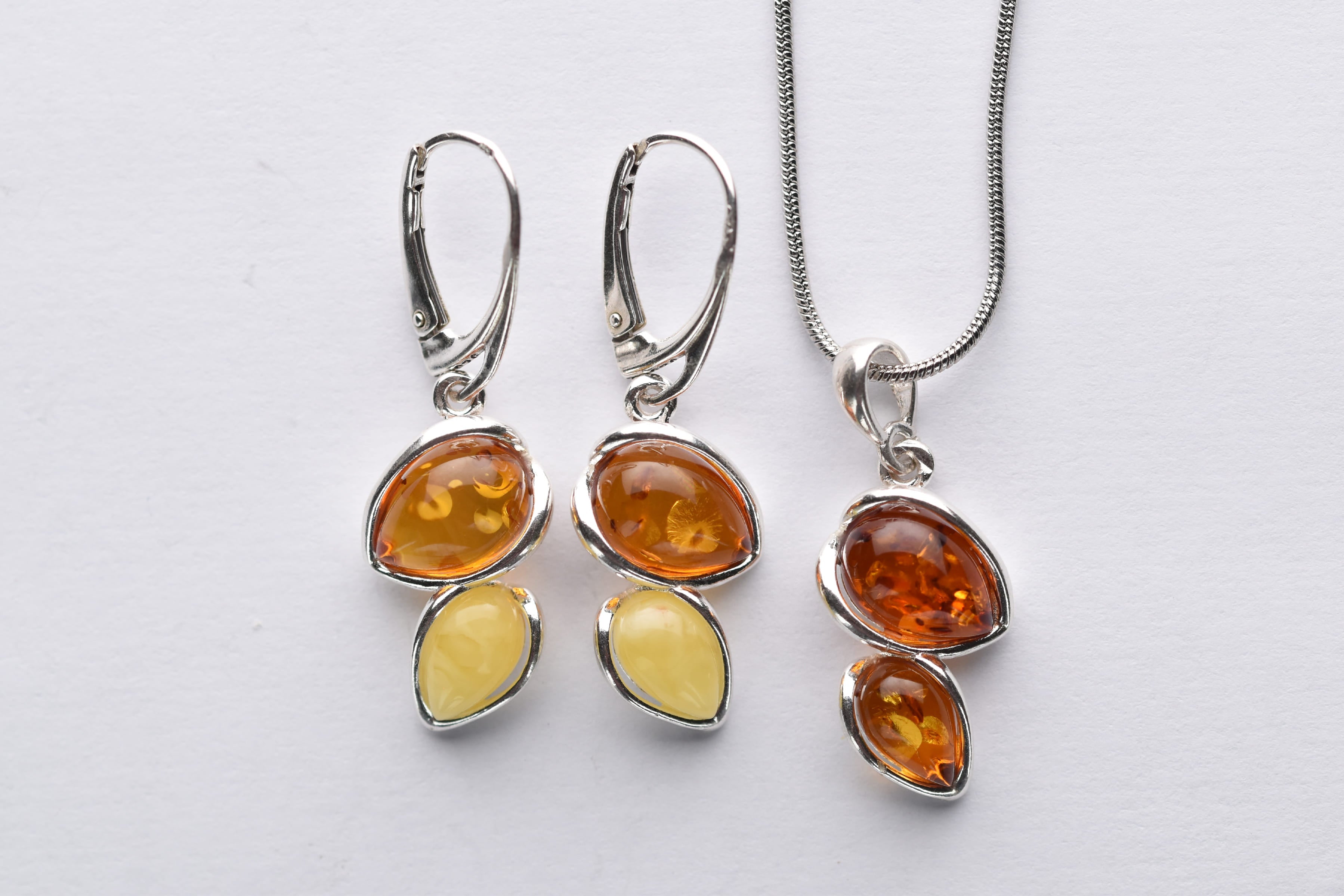 Lengyel borostyánkő ékszer szett ezüst foglalatban