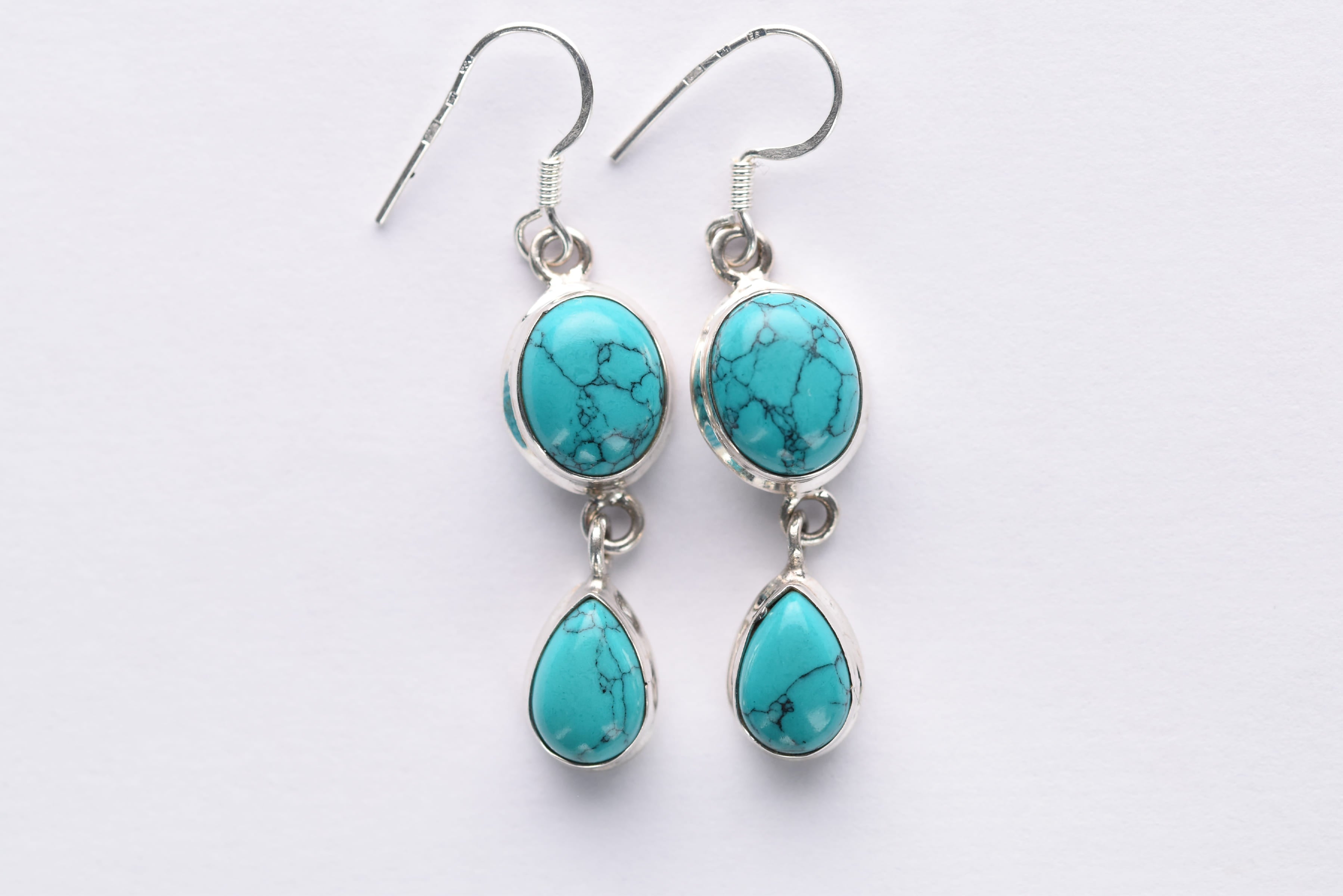 Türkiz köves fülbevaló ezüst foglalatban