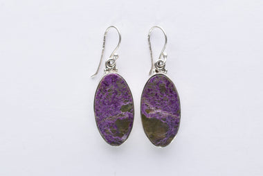 Purpurit köves fülbevaló ezüst foglalatban