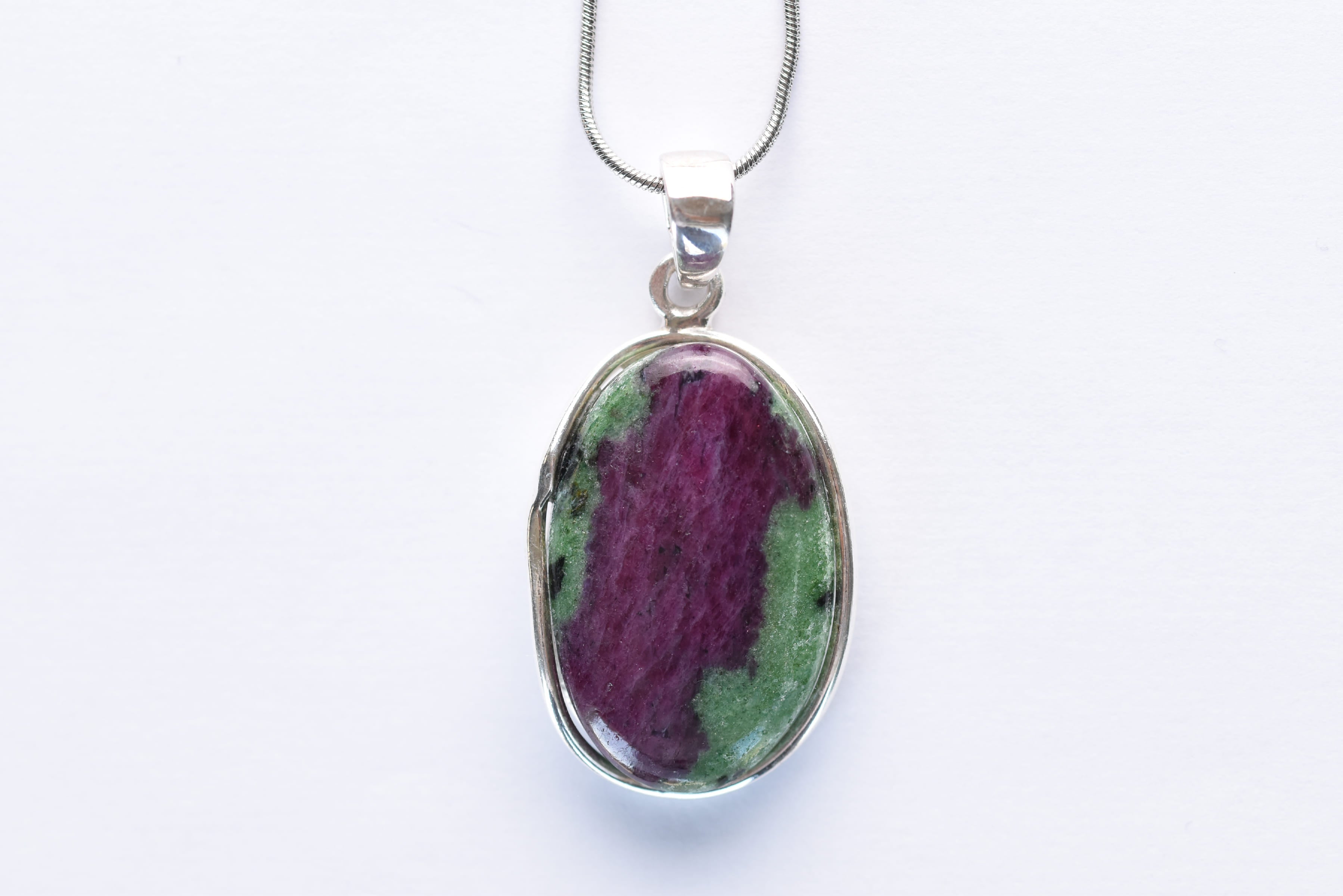 Rubin Zoizit köves medál ezüst foglaltban