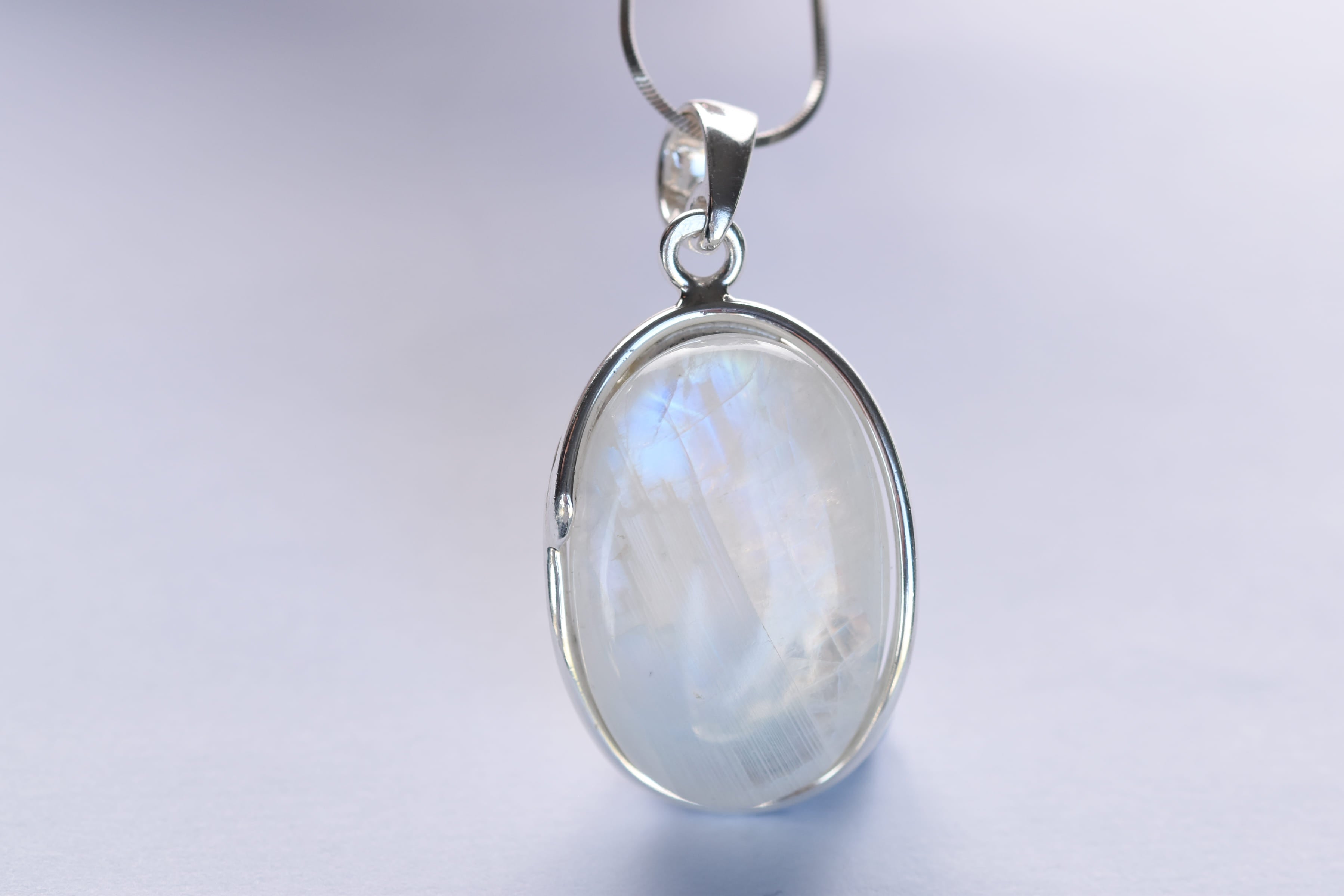 Holdkő medál ezüst foglalatban