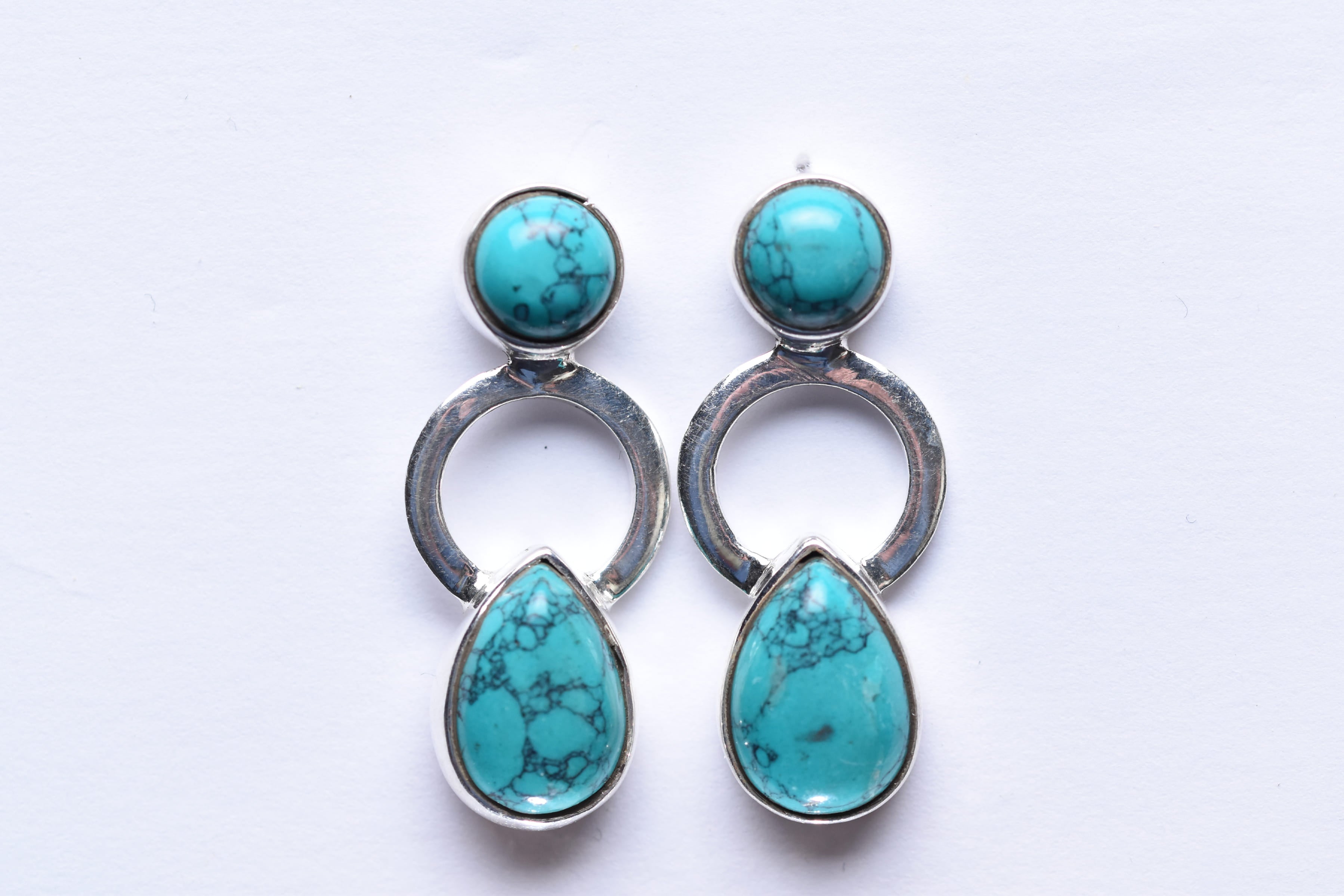 Türkiz köves fülbevaló ezüst foglalatban