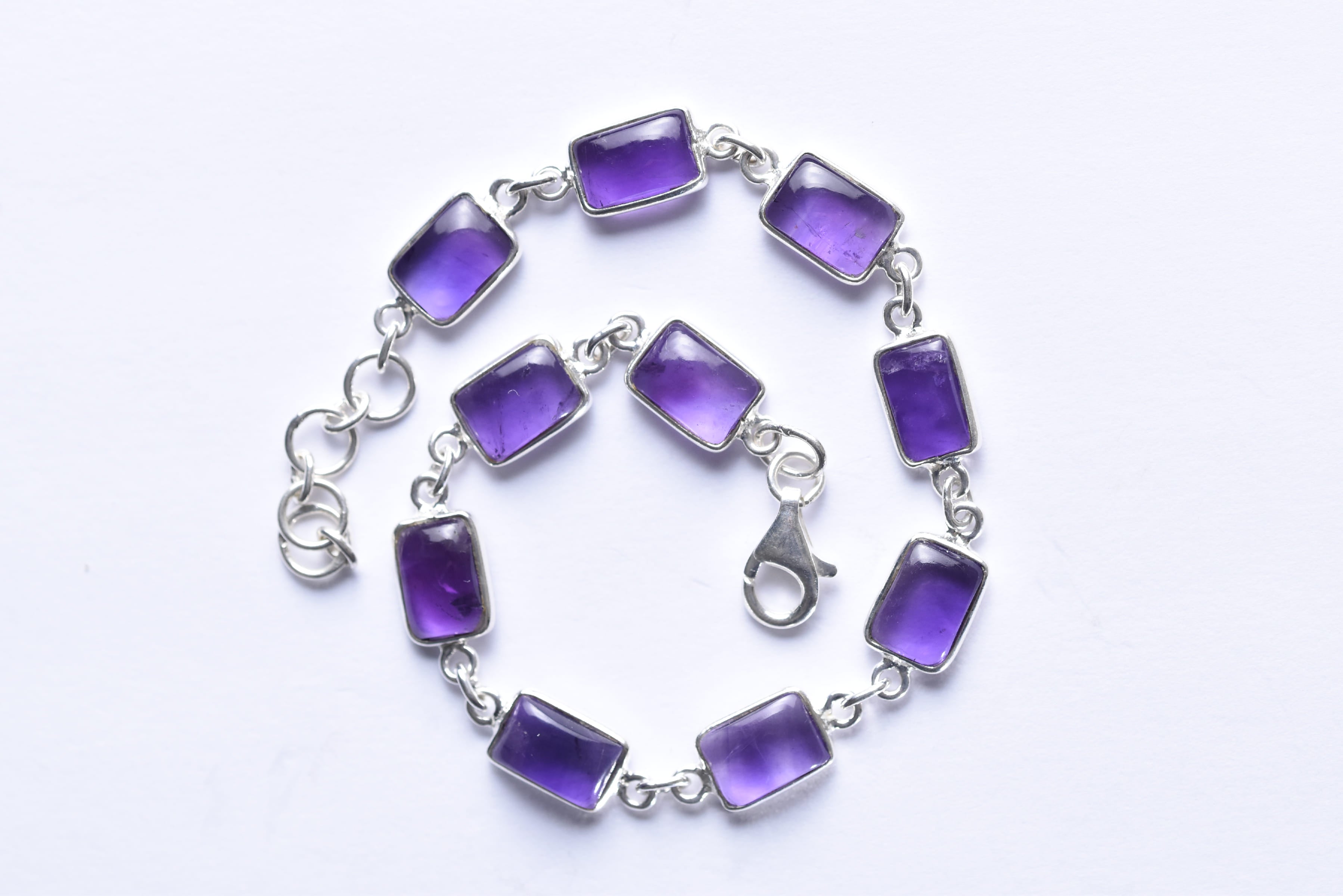 Ametiszt köves karkötő ezüst foglalatban