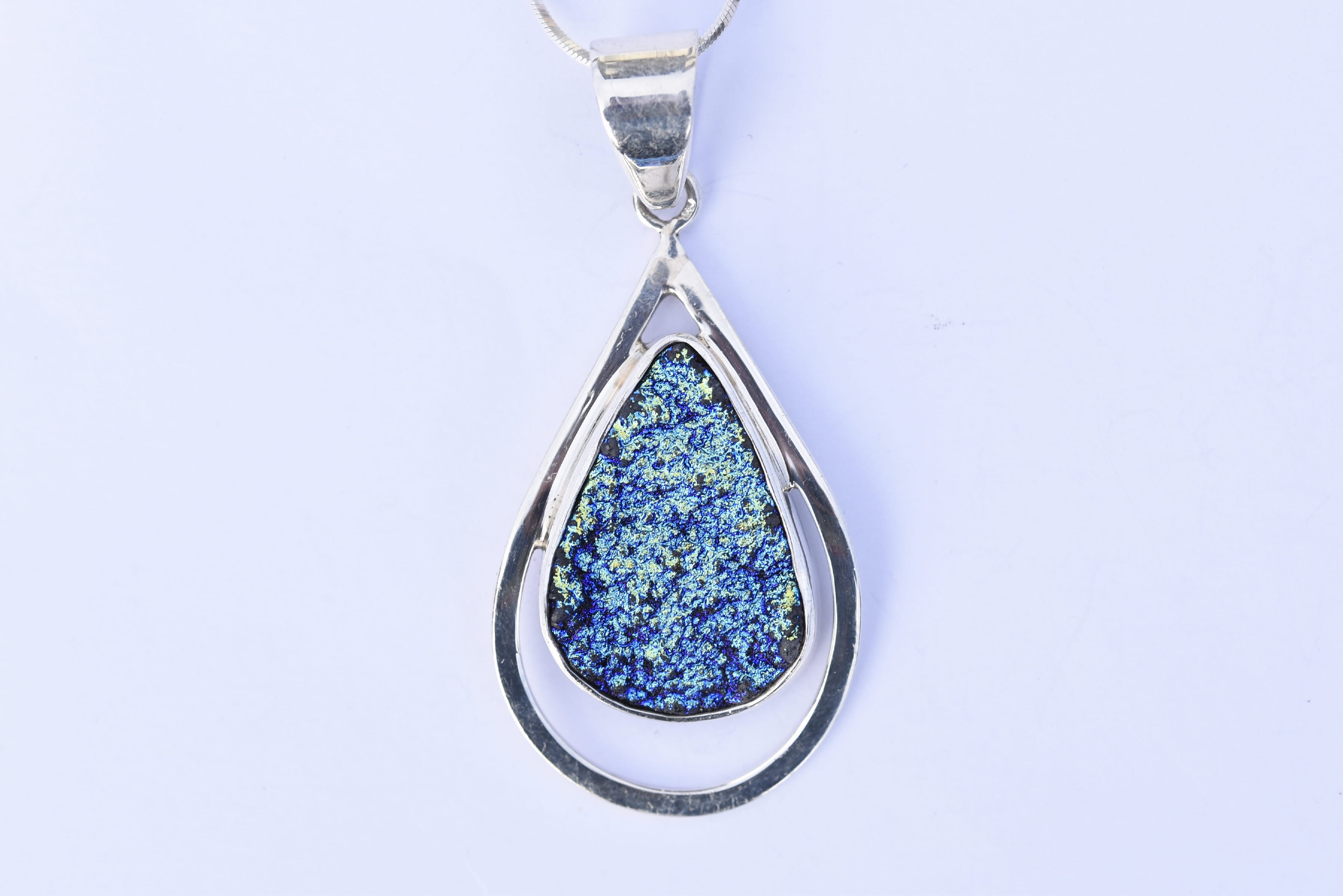 Titanium druzy kvarc medál ezüst foglalatban