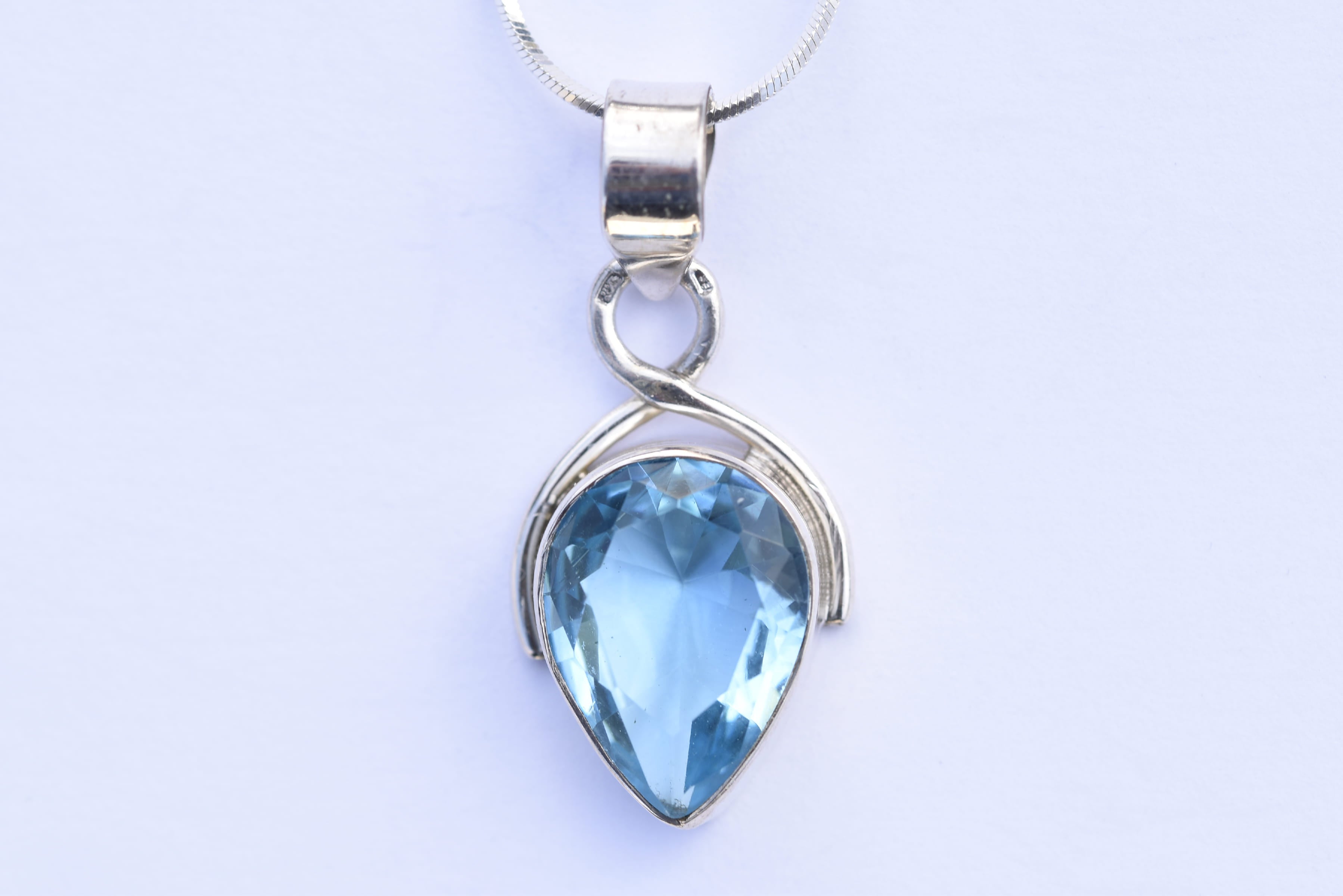 Topáz medál ezüst foglaltban