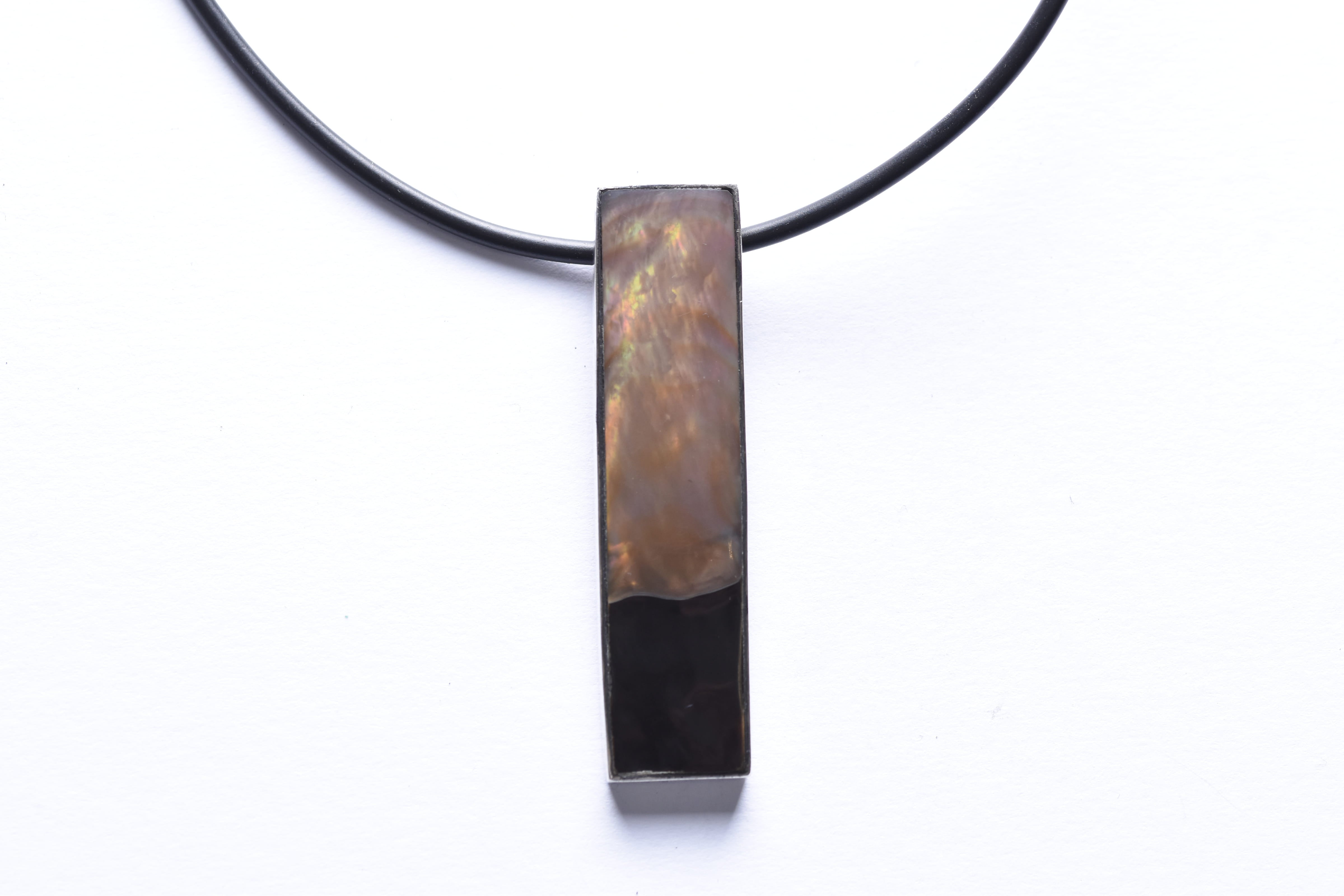 Kagyló medál ezüst foglalatban