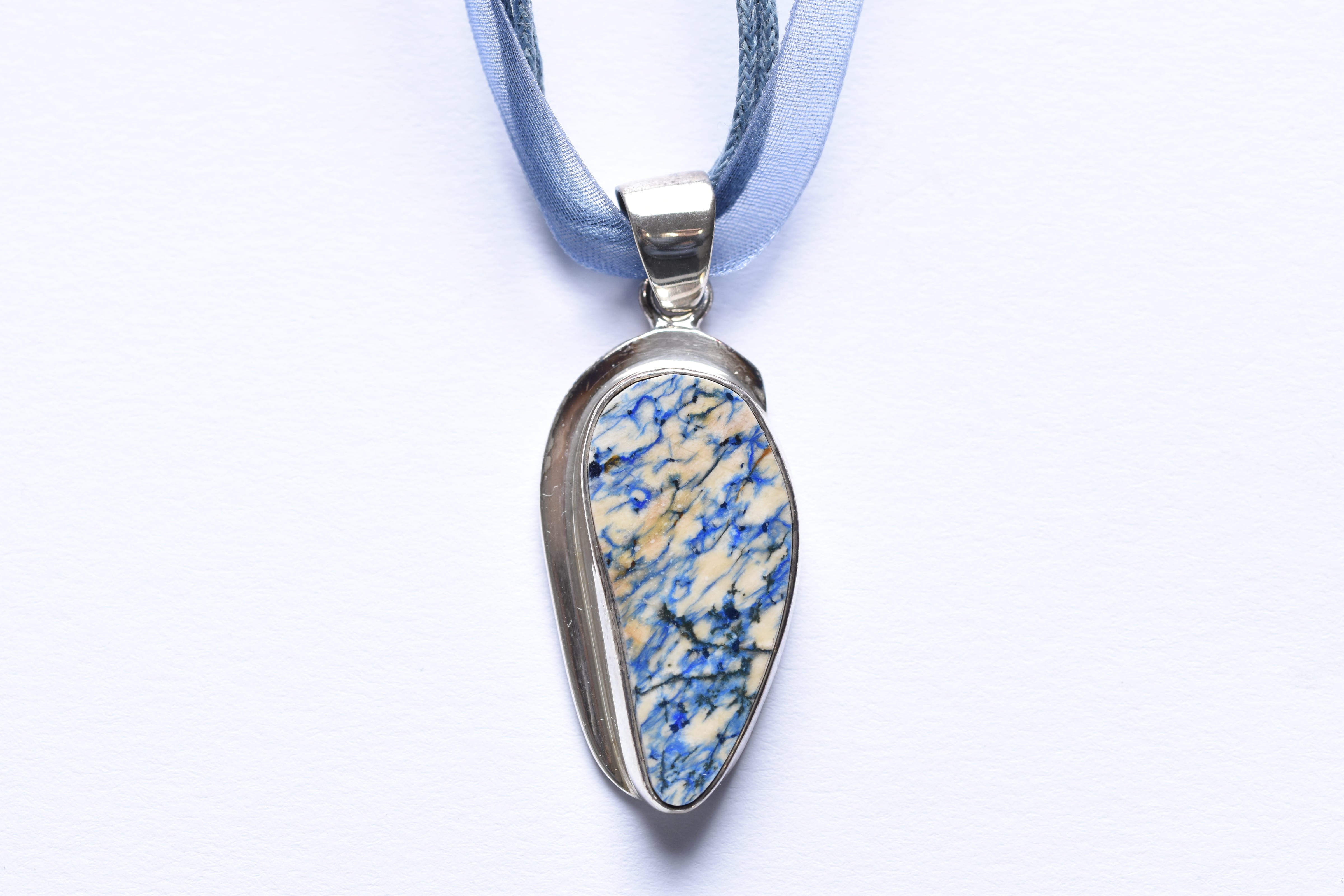 Azurit-malachit medál ezüst foglalatban