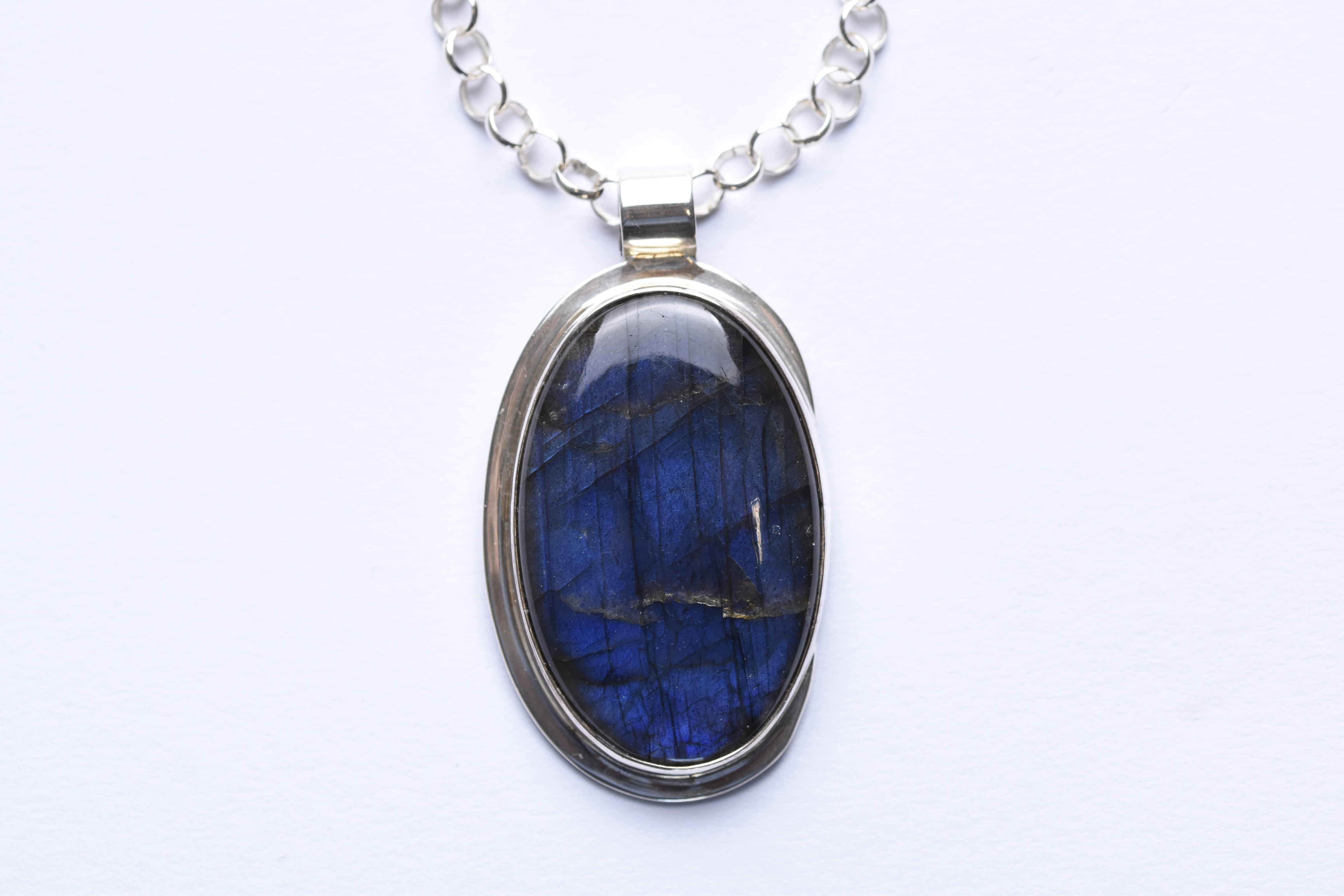 Labradorit medál ezüst foglalatban