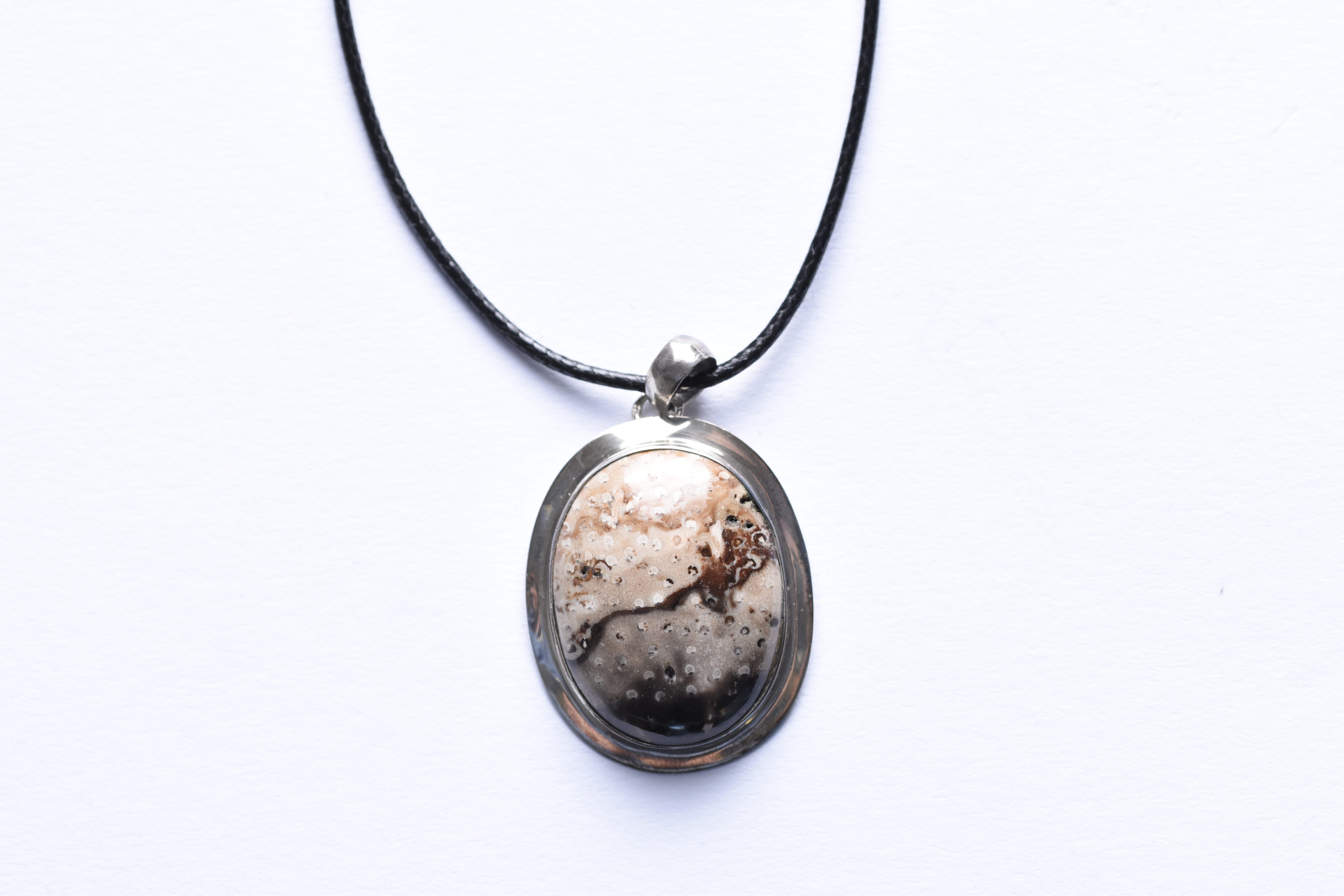 Jáspis medál ezüst foglalatban