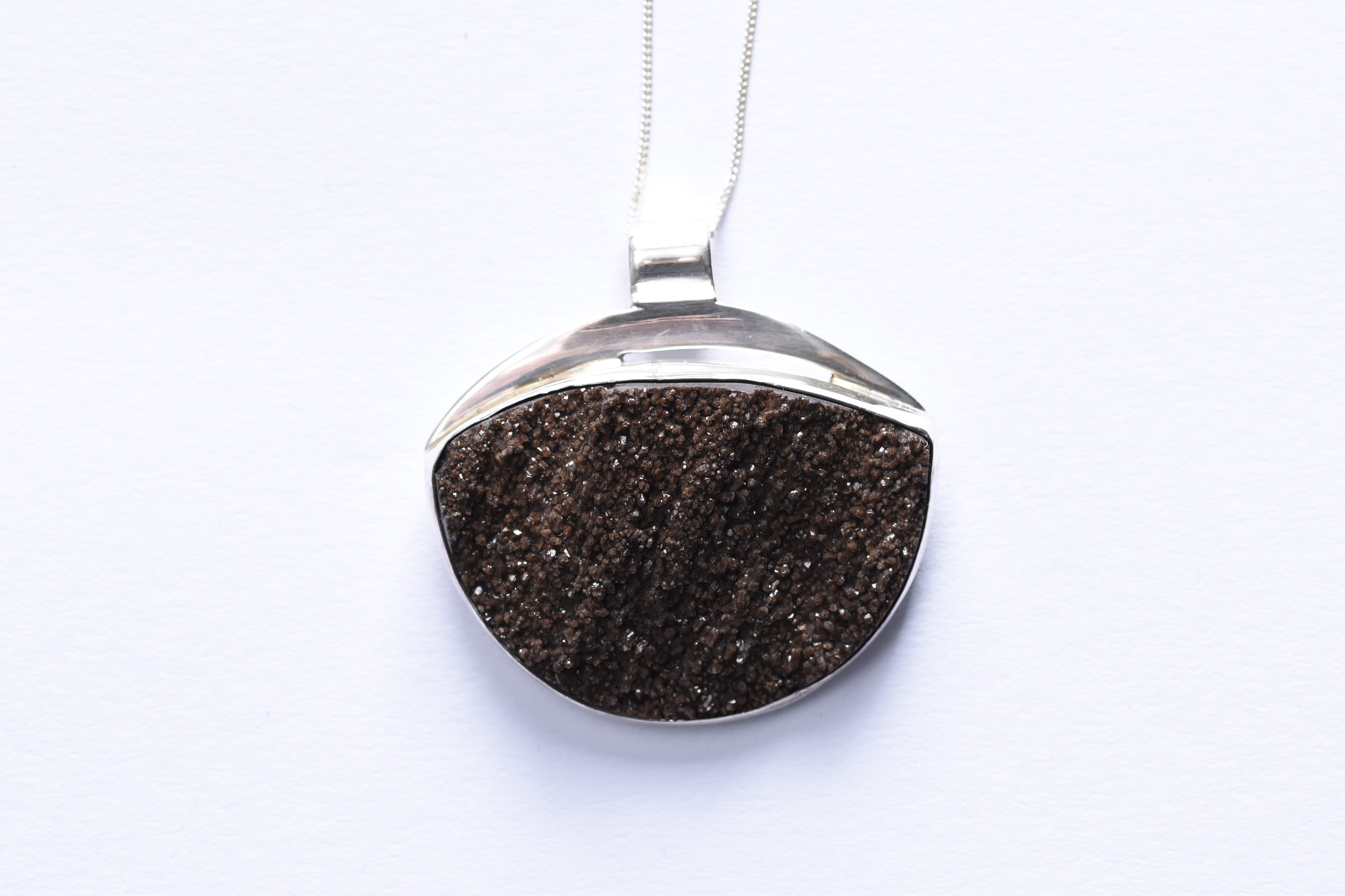 Druzy kvarc medál ezüst foglalatban