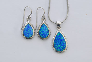 Opál ékszer szett ezüst foglalatban