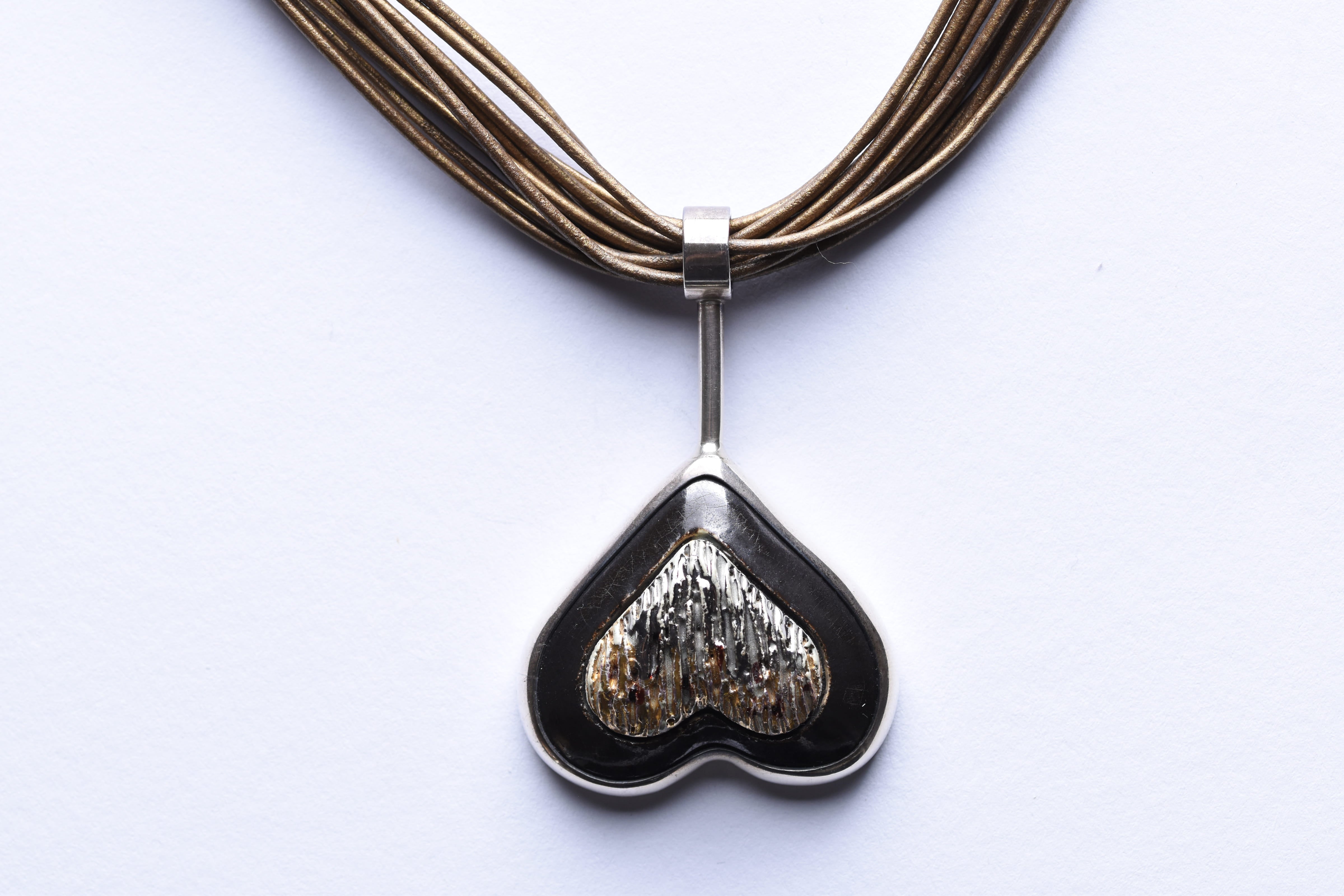 Dorota Gulbierz kerámia-ezüst medál