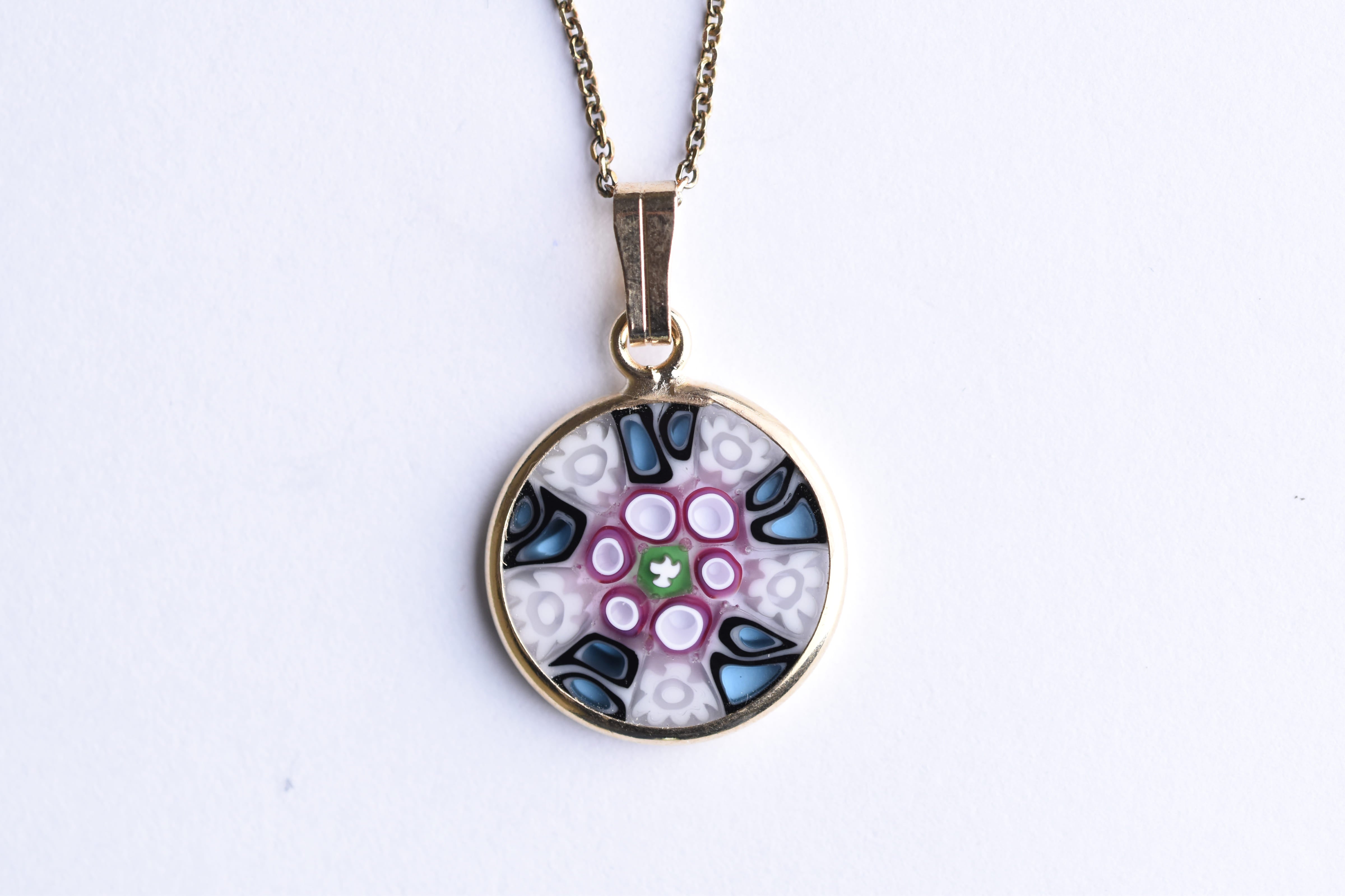 Millefiori medál fém keretben