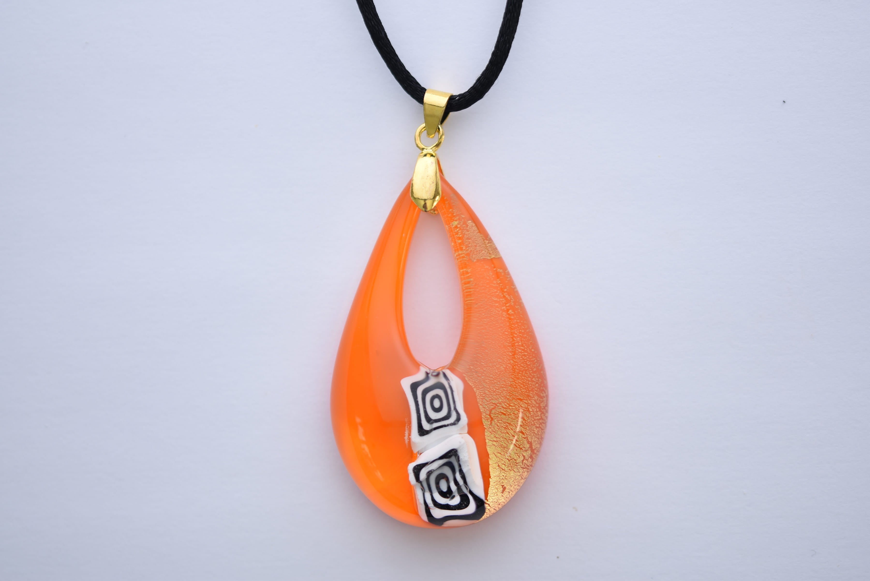 Kézzel készített muranoi üveg medál