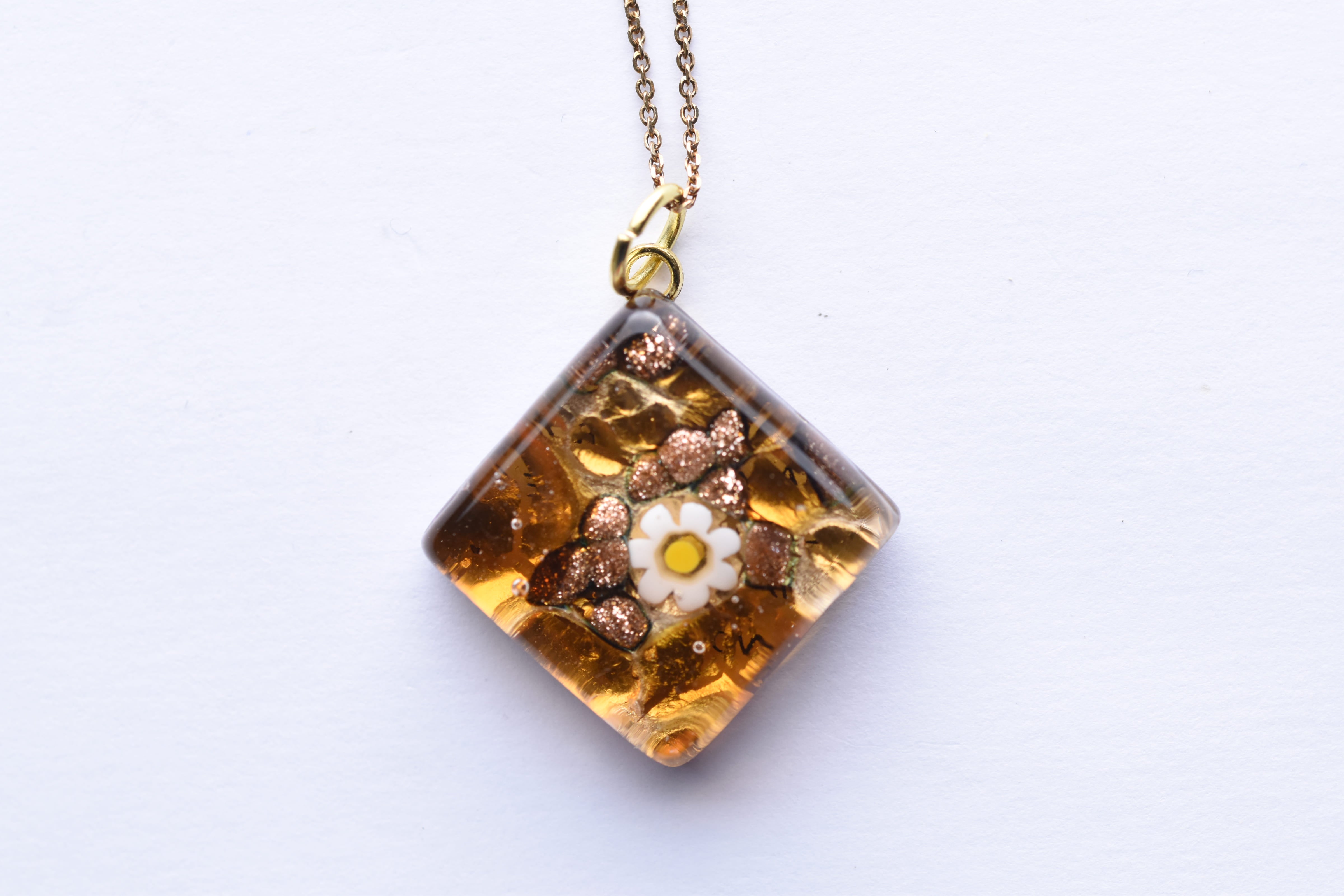 Kézzel készített muranoi üveg medál